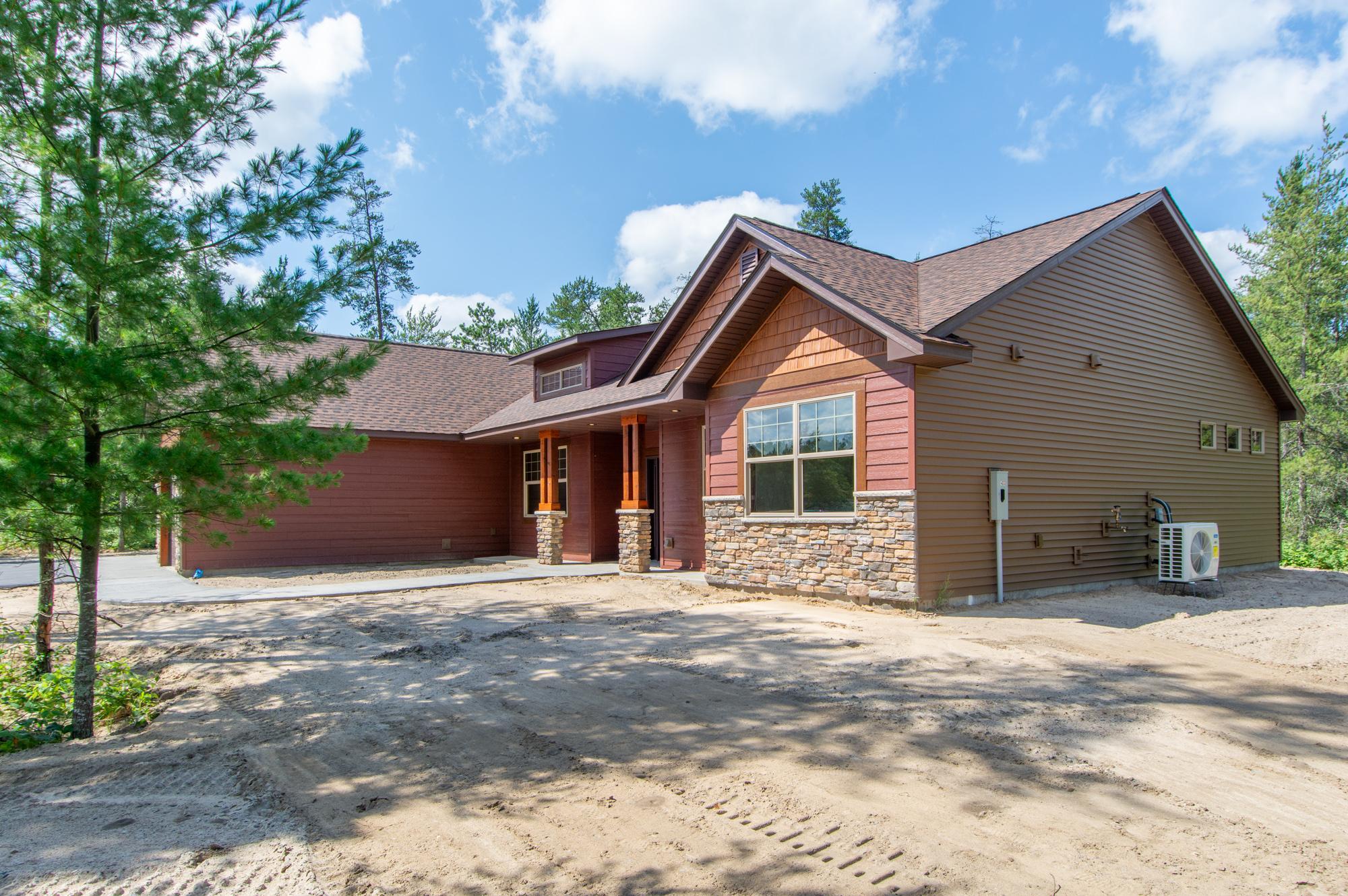2026 single family home for sale at 11775 Forestview Drive in Baxter, MN — 3 bed, 2 bath (photo 2 of 28)