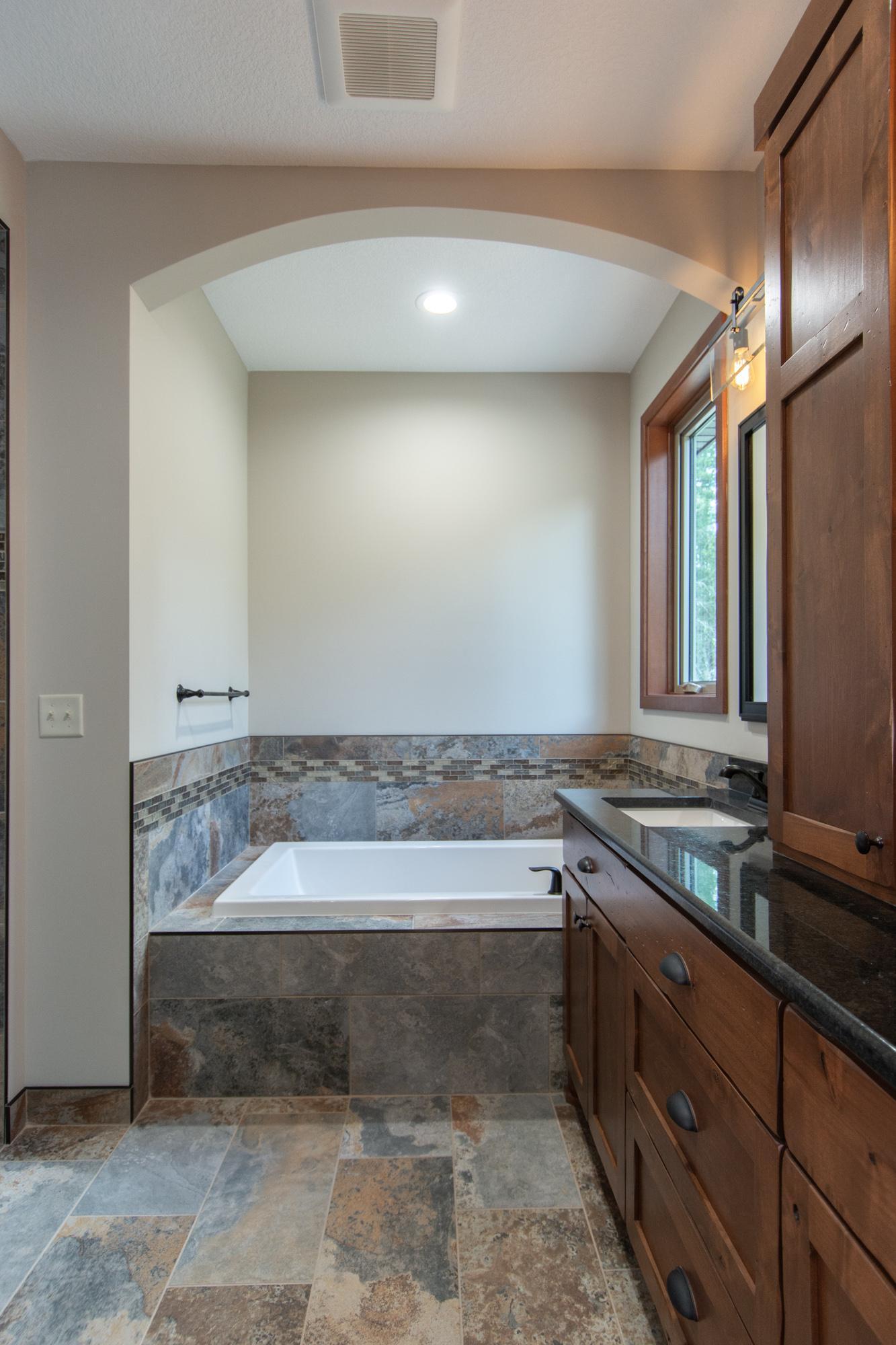 2026 single family home for sale at 11775 Forestview Drive in Baxter, MN — 3 bed, 2 bath (photo 12 of 28)