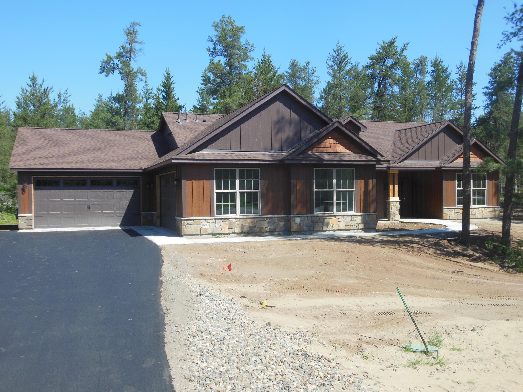 2026 single family home for sale at 11793 Forestview Drive in Baxter, MN — 3 bed, 2 bath (photo 24 of 25)