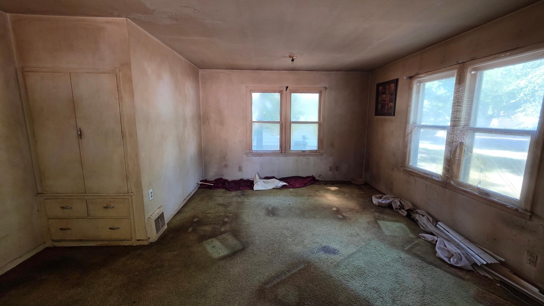 1947 single family home for sale at 1540 14 1/2 Street S in Fargo, ND — 1 bed, 1 bath (photo 10 of 12)