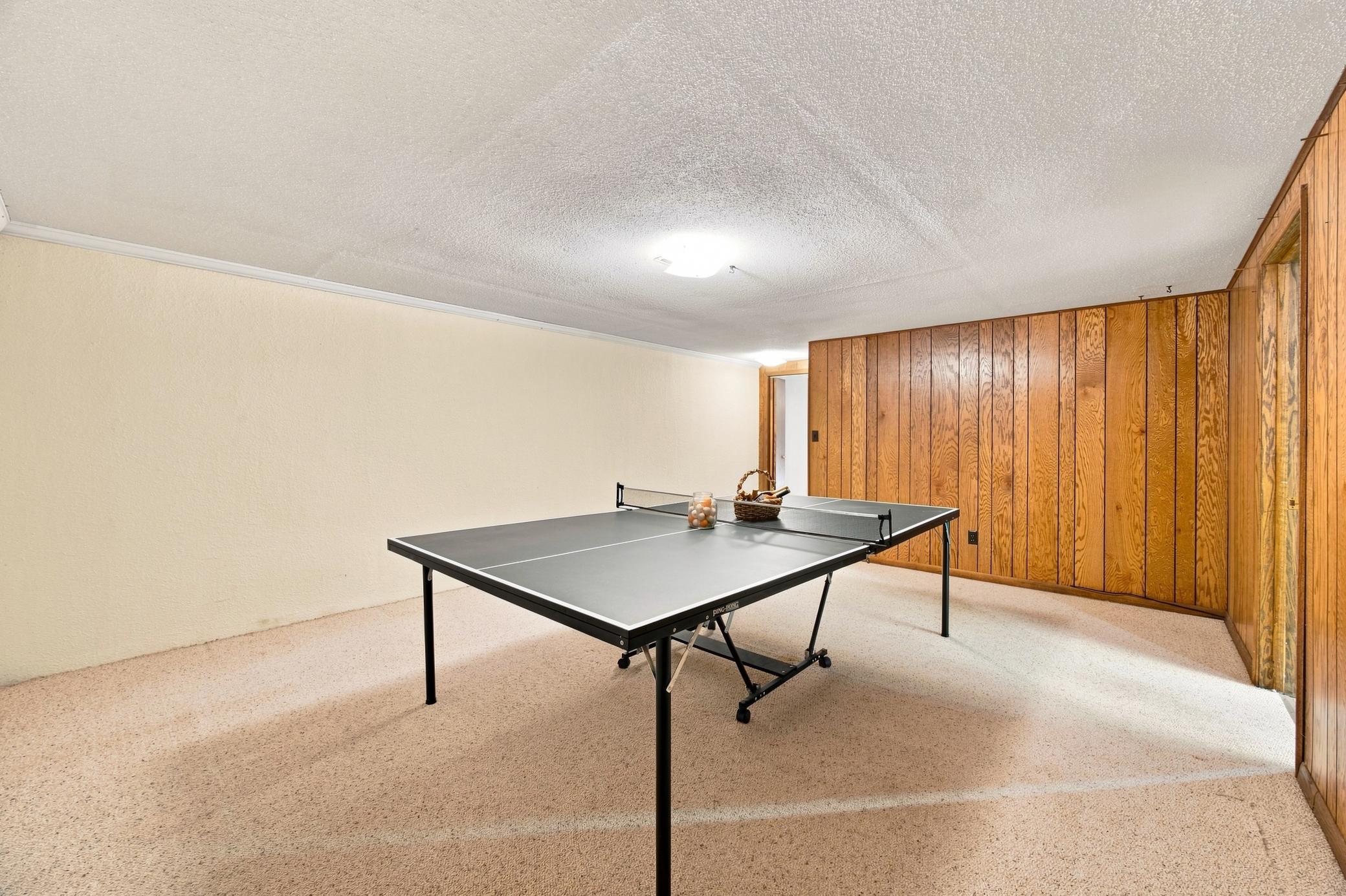 1974 single family home for sale at 3657 River Drive S in Fargo, ND — 4 bed, 3 bath (photo 27 of 50)