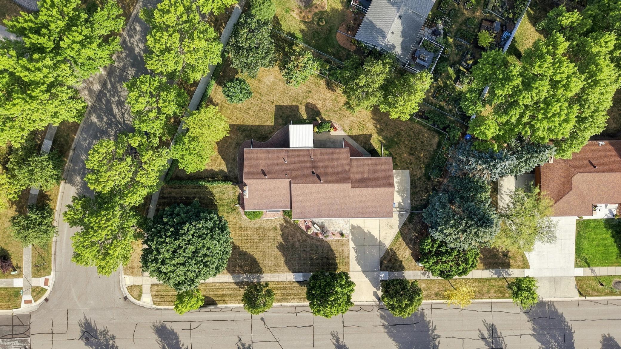 1974 single family home for sale at 3657 River Drive S in Fargo, ND — 4 bed, 3 bath (photo 46 of 50)