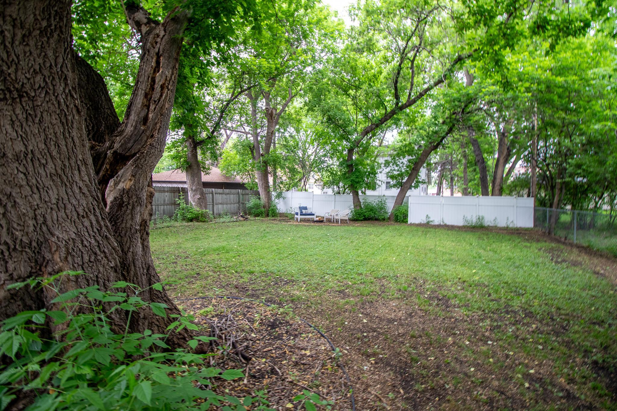 1916 single family home for sale at 1035 12th Street N in Fargo, ND — 3 bed, 2 bath (photo 18 of 18)