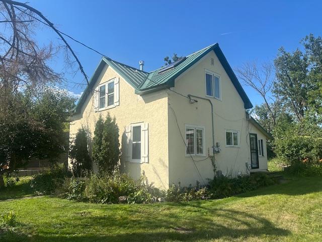 1915 single family home for sale at 2311 Birchmont Drive NE in Bemidji, MN — 3 bed, 1 bath (photo 19 of 23)