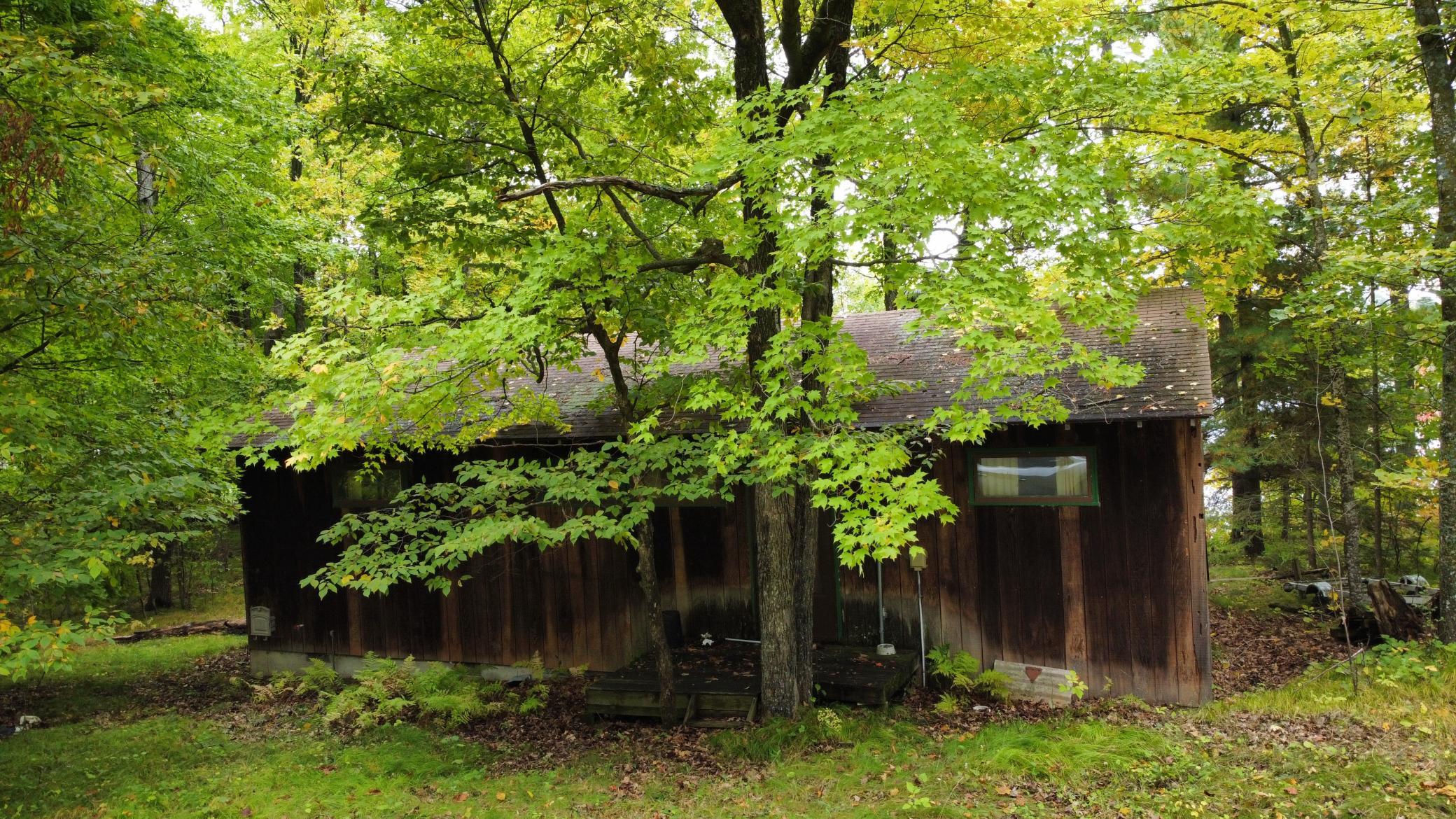 1977 single family home for sale at 23314 450th Avenue in Aitkin, MN — 3 bed, 1 bath (photo 7 of 50)