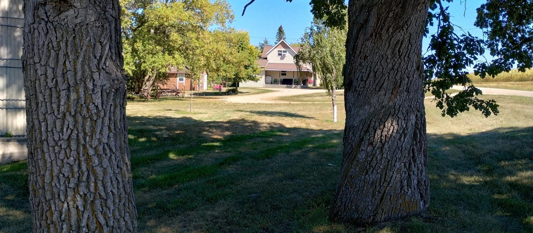 1900 single family home for sale at 29373 325th Street in Underwood, MN — 6 bed, 4 bath (photo 6 of 127)
