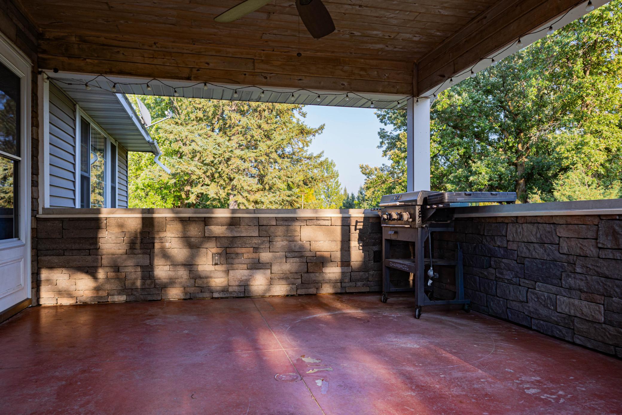 1961 single family home for sale at 36808 550th Avenue in New York Mills, MN — 3 bed, 1 bath (photo 16 of 56)