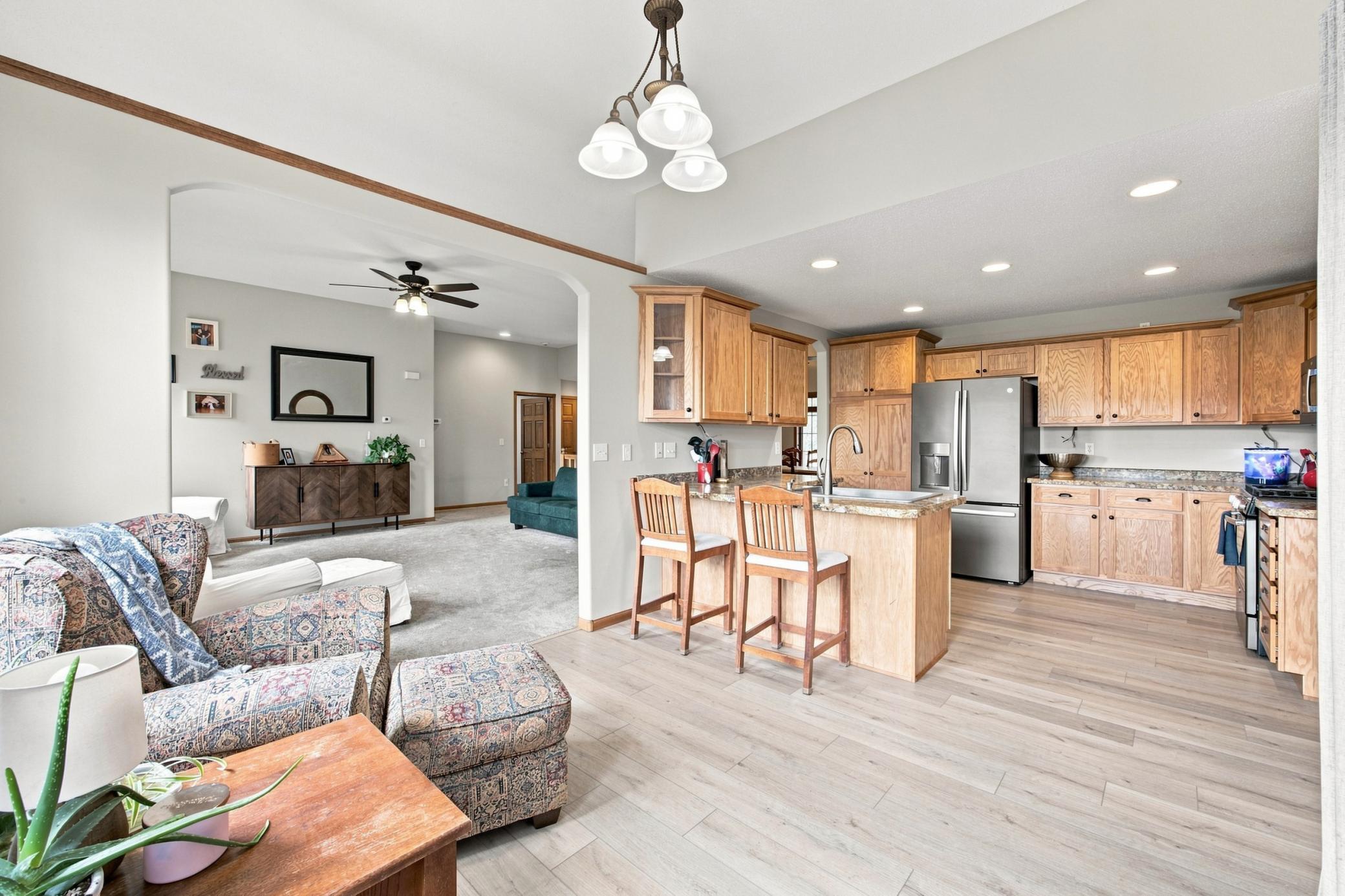 2006 single family home for sale at 3848 16th Street S in Moorhead, MN — 5 bed, 3 bath (photo 17 of 45)