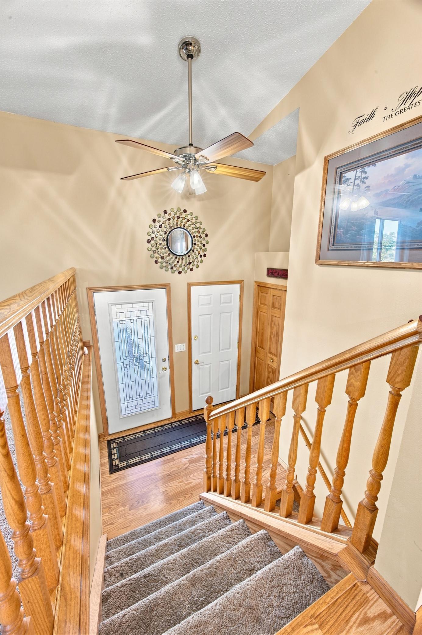 1998 single family home for sale at 5164 10th Avenue S in Fargo, ND — 4 bed, 2 bath (photo 4 of 38)