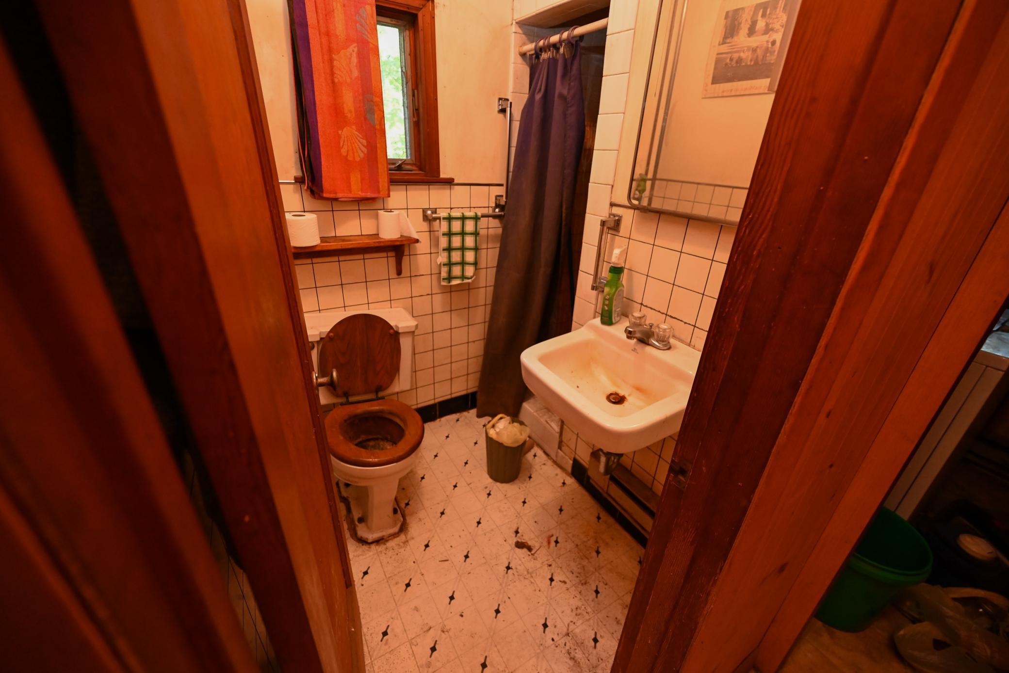 1932 single family home for sale at 1489 Gateway Drive NW in Backus, MN — 2 bed, 1 bath (photo 24 of 40)