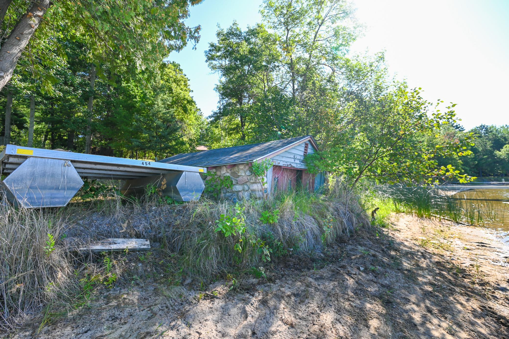 1932 single family home for sale at 1489 Gateway Drive NW in Backus, MN — 2 bed, 1 bath (photo 37 of 40)