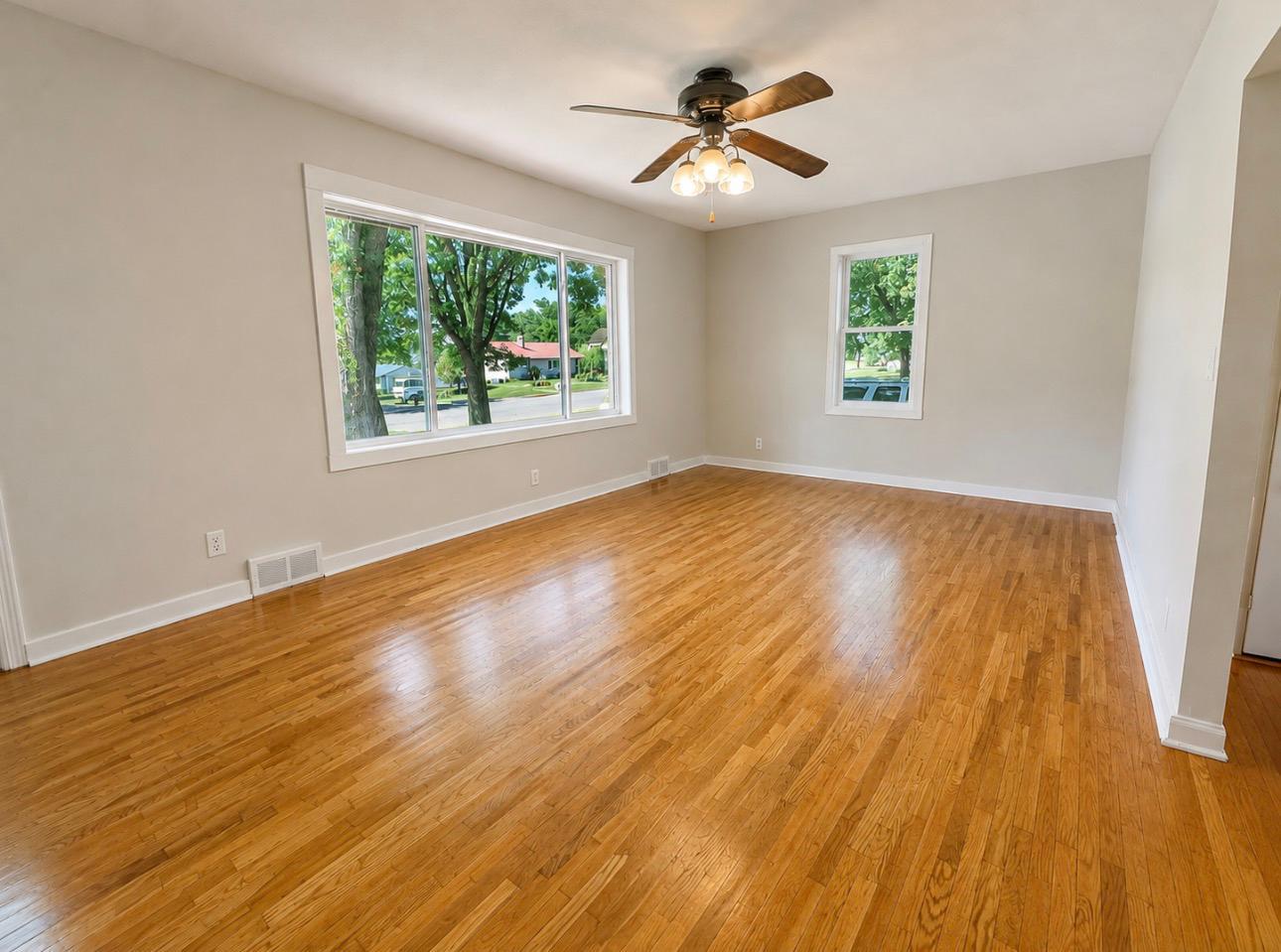 1944 single family home for sale at 206 8th Street SE in Long Prairie, MN — 3 bed, 1 bath (photo 2 of 13)