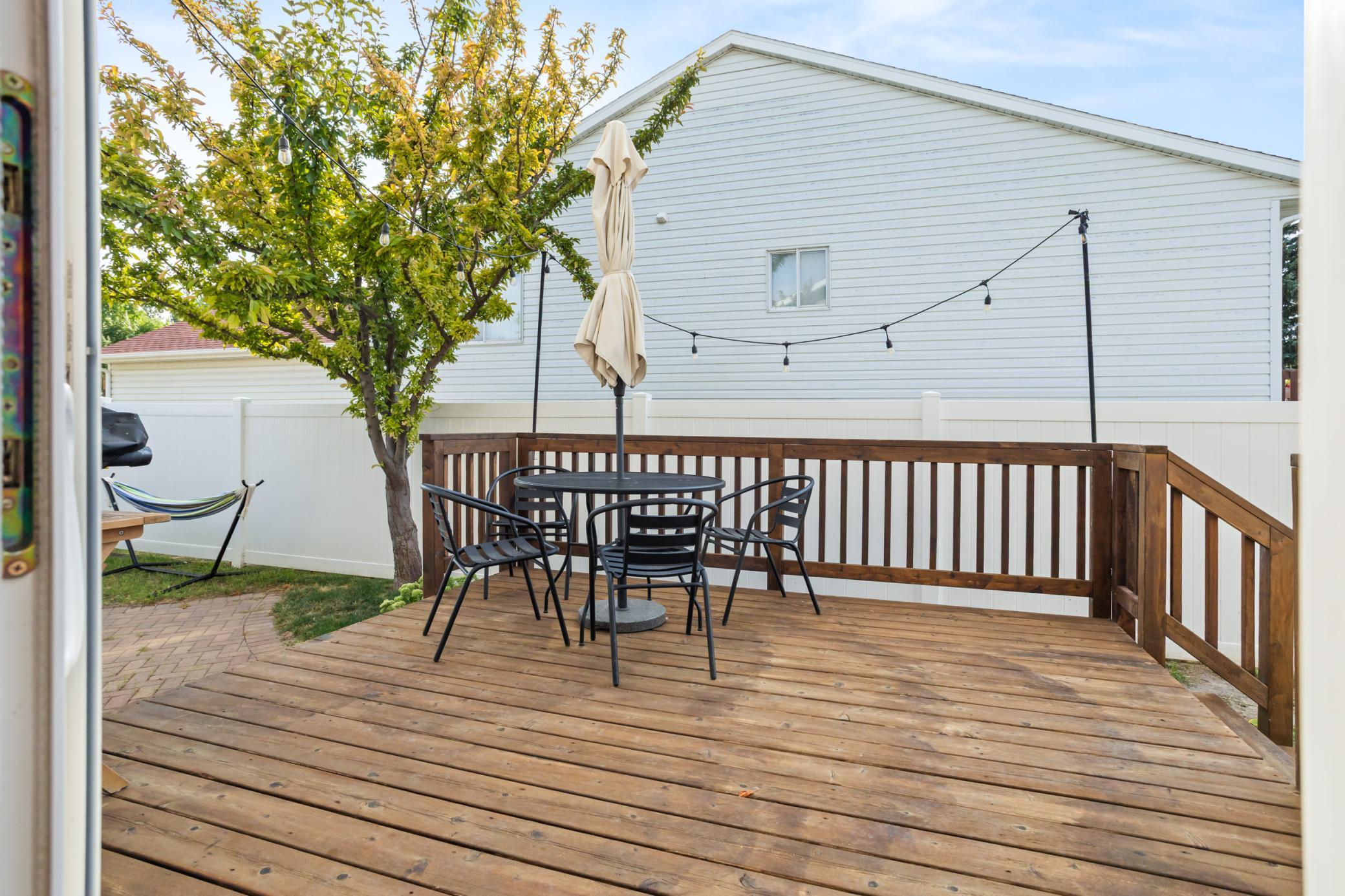 1994 townhouse for sale at 3303 30th Avenue S in Fargo, ND — 4 bed, 3 bath (photo 36 of 42)