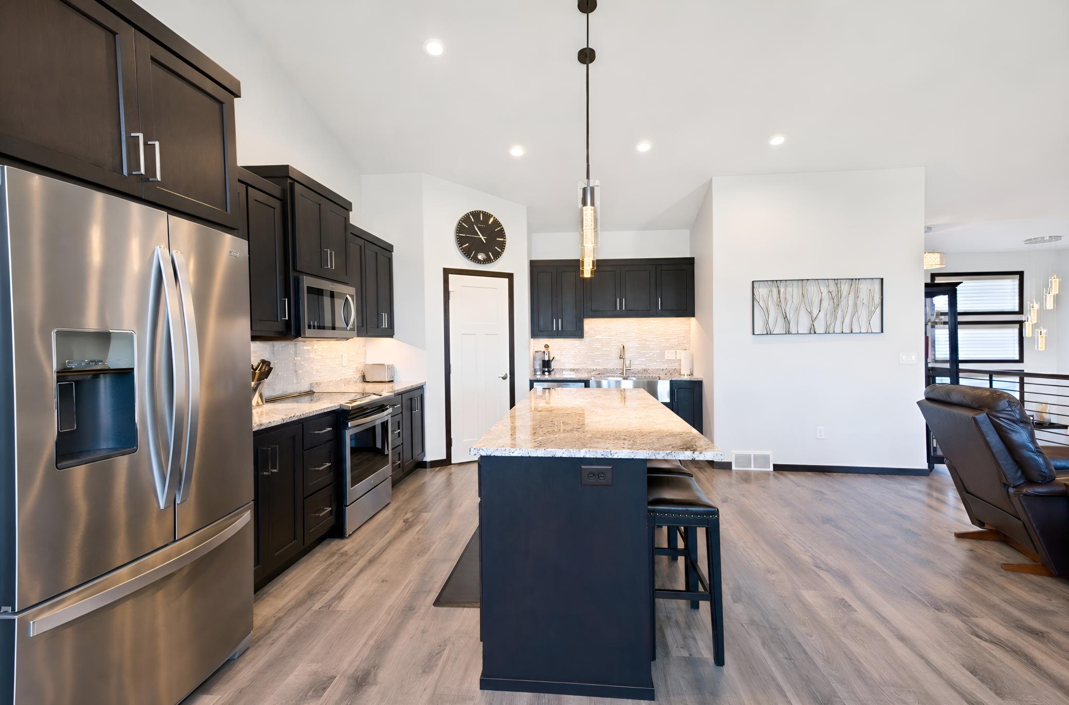 2021 single family home for sale at 1023 Mulberry Lane in West Fargo, ND — 6 bed, 3 bath (photo 13 of 63)