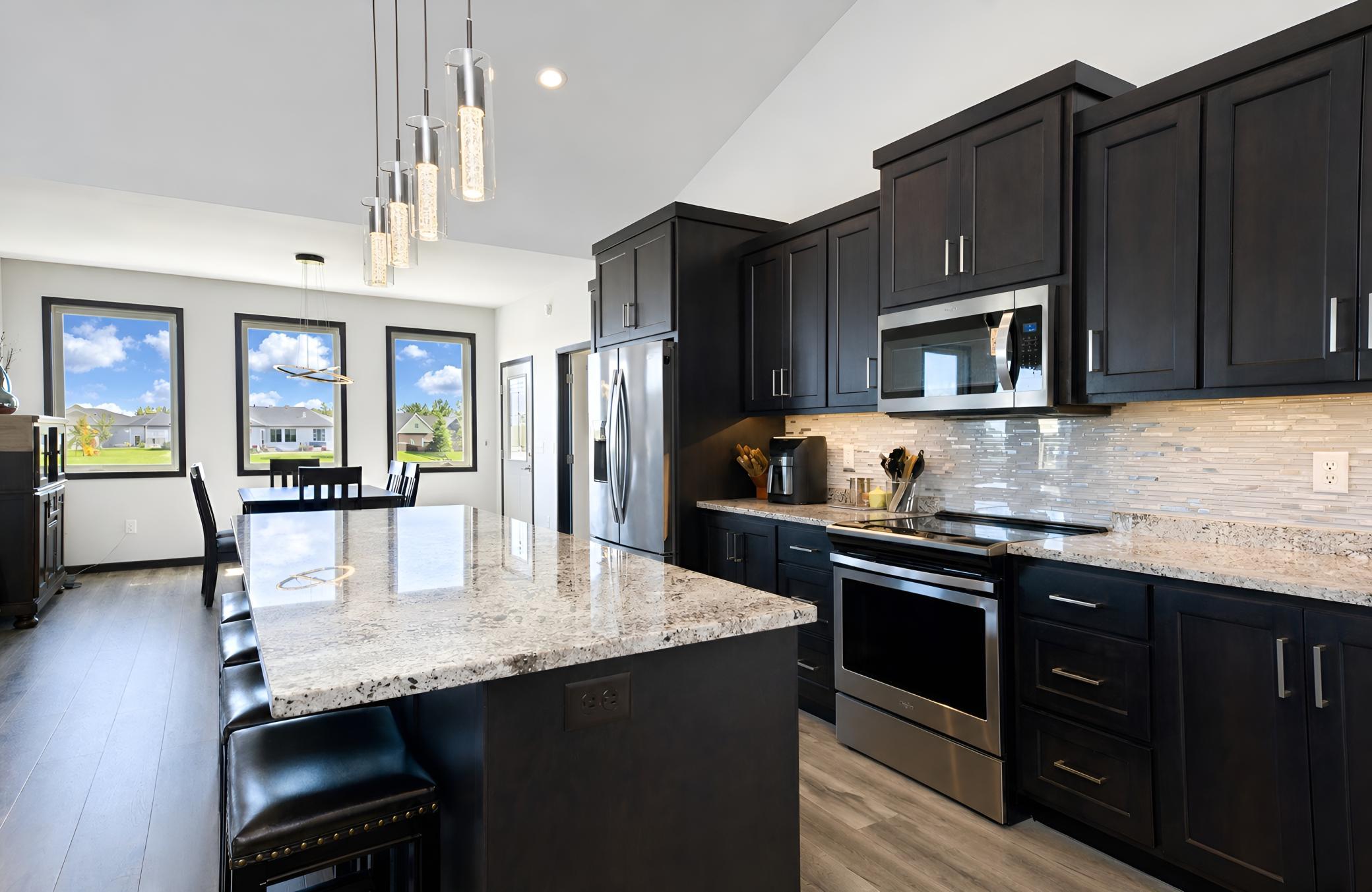 2021 single family home for sale at 1023 Mulberry Lane in West Fargo, ND — 6 bed, 3 bath (photo 14 of 63)