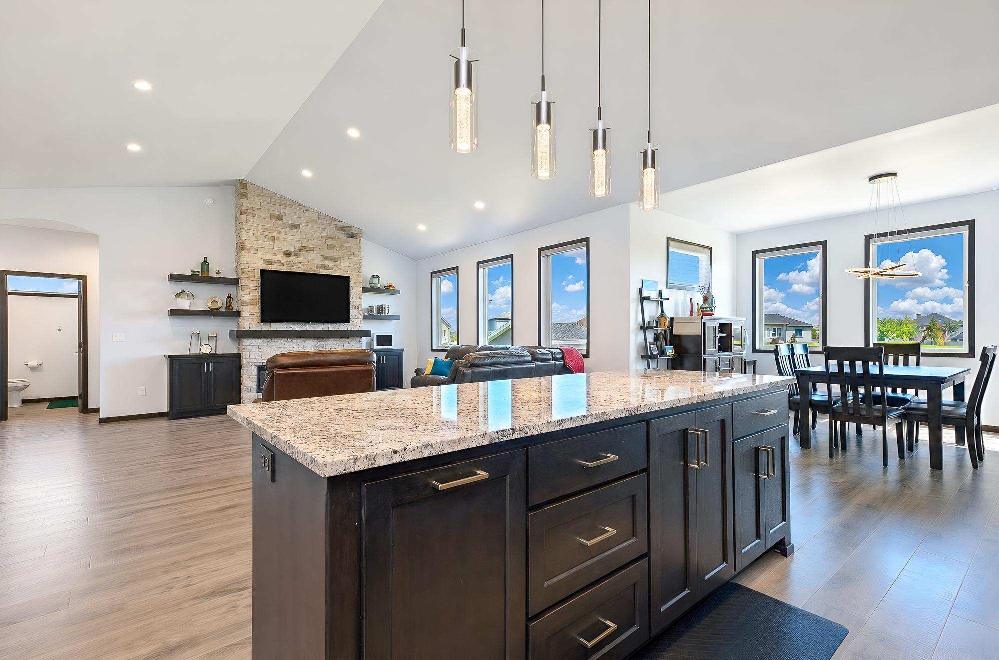 2021 single family home for sale at 1023 Mulberry Lane in West Fargo, ND — 6 bed, 3 bath (photo 17 of 63)