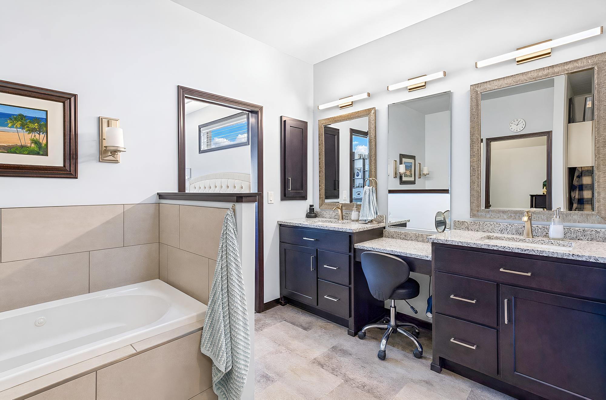 2021 single family home for sale at 1023 Mulberry Lane in West Fargo, ND — 6 bed, 3 bath (photo 25 of 63)