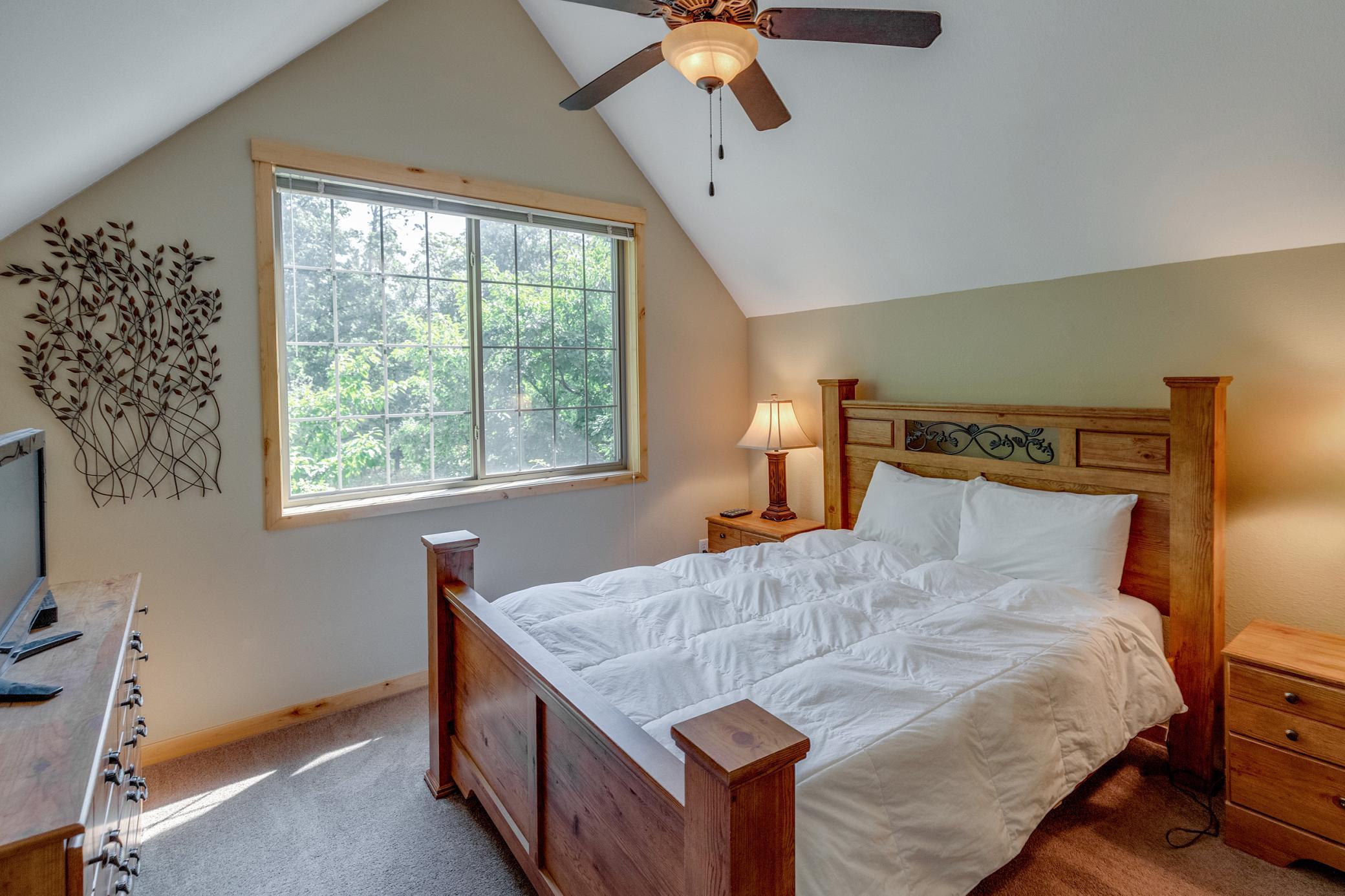 2007 townhouse for sale at 8066 Lost Lake Road, Unit 150 in Nisswa, MN — 3 bed, 5 bath (photo 16 of 53)