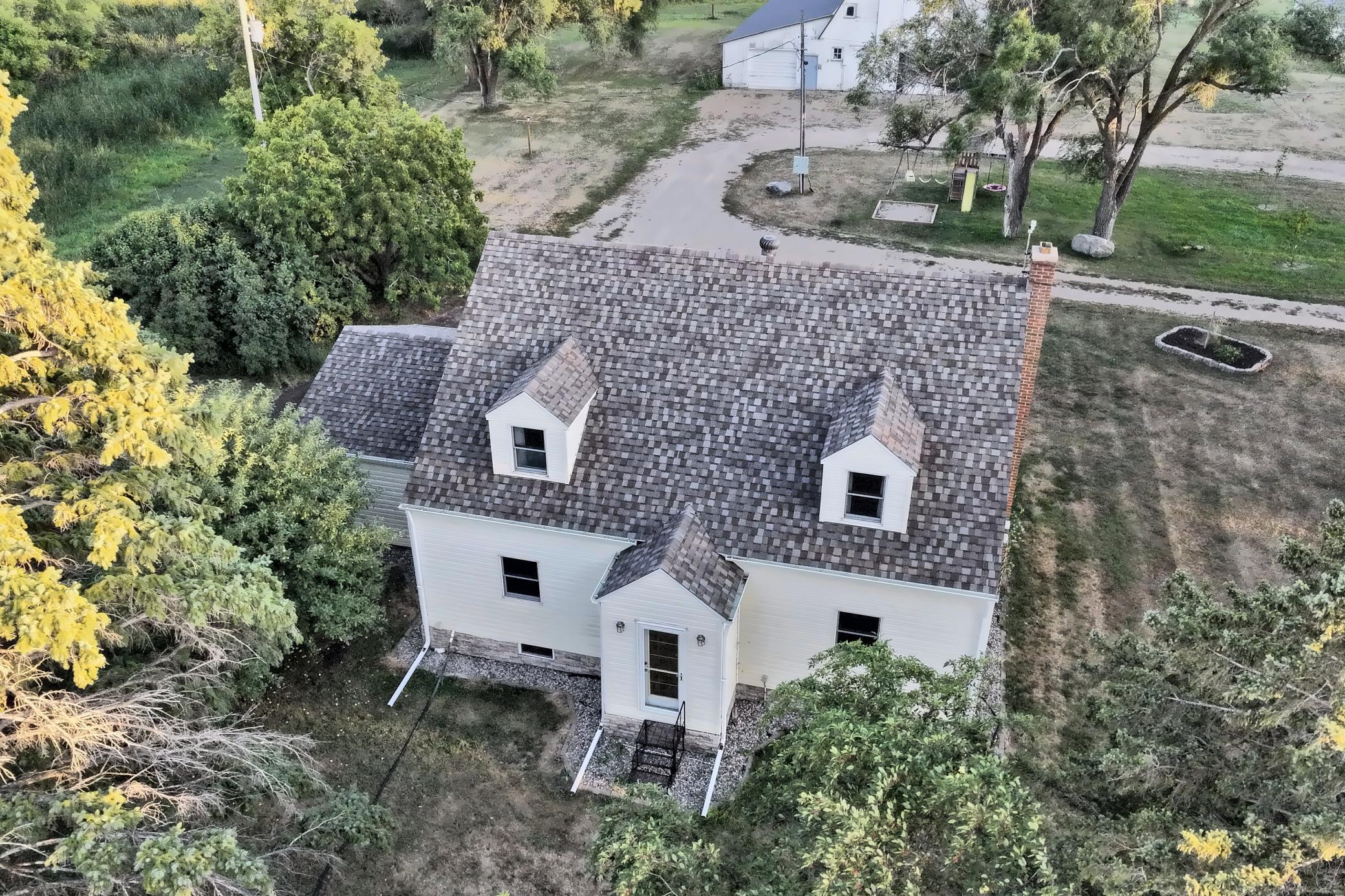 1920 single family home for sale at 14688 44th Street SE in Wheatland, ND — 3 bed, 2 bath (photo 12 of 45)
