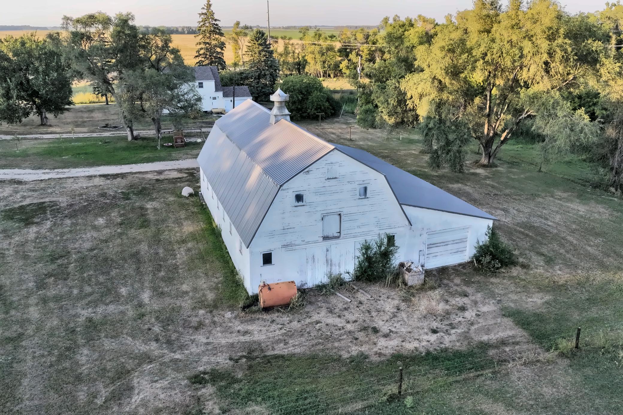 1920 single family home for sale at 14688 44th Street SE in Wheatland, ND — 3 bed, 2 bath (photo 4 of 45)