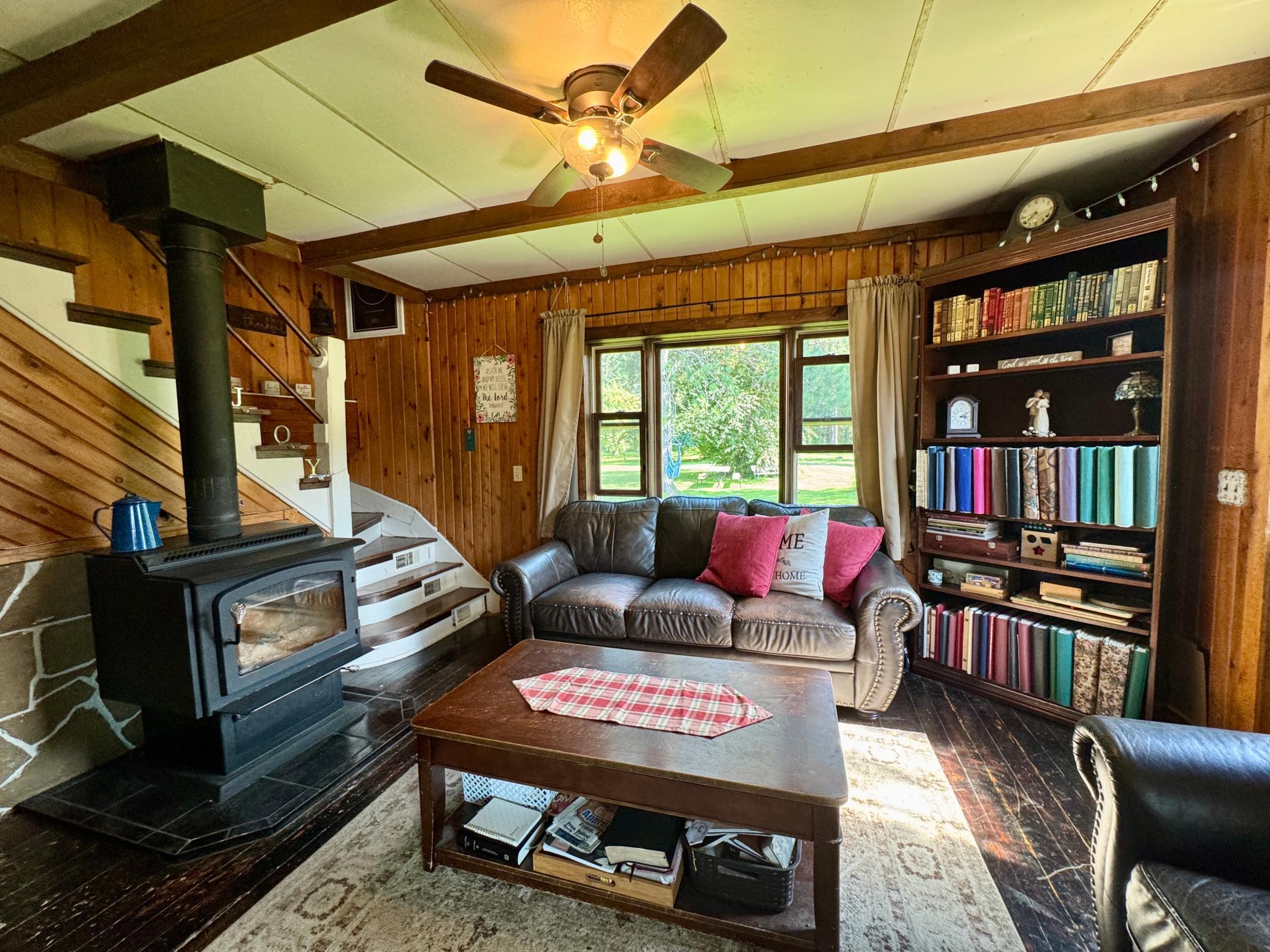 1910 single family home for sale at 69305 Kirkwood Drive in Roosevelt, MN — 4 bed, 2 bath (photo 10 of 53)
