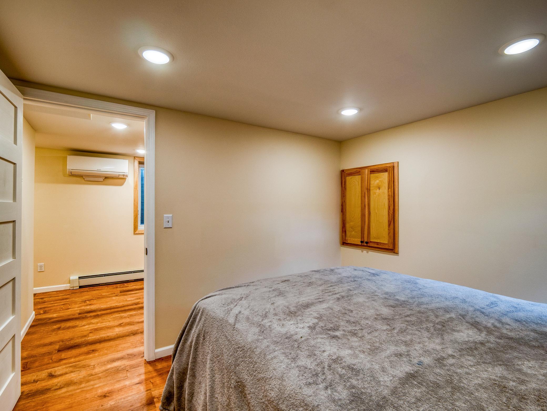1940 single family home for sale at 2011 Norton Avenue NW in Bemidji, MN — 2 bed, 3 bath (photo 33 of 50)