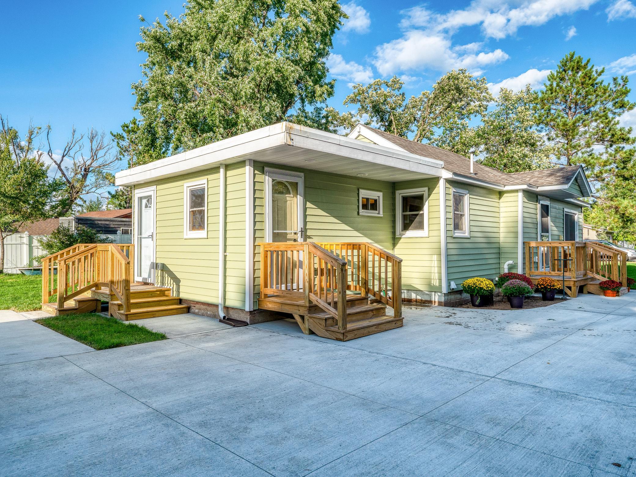 1940 single family home for sale at 2011 Norton Avenue NW in Bemidji, MN — 2 bed, 3 bath (photo 47 of 50)