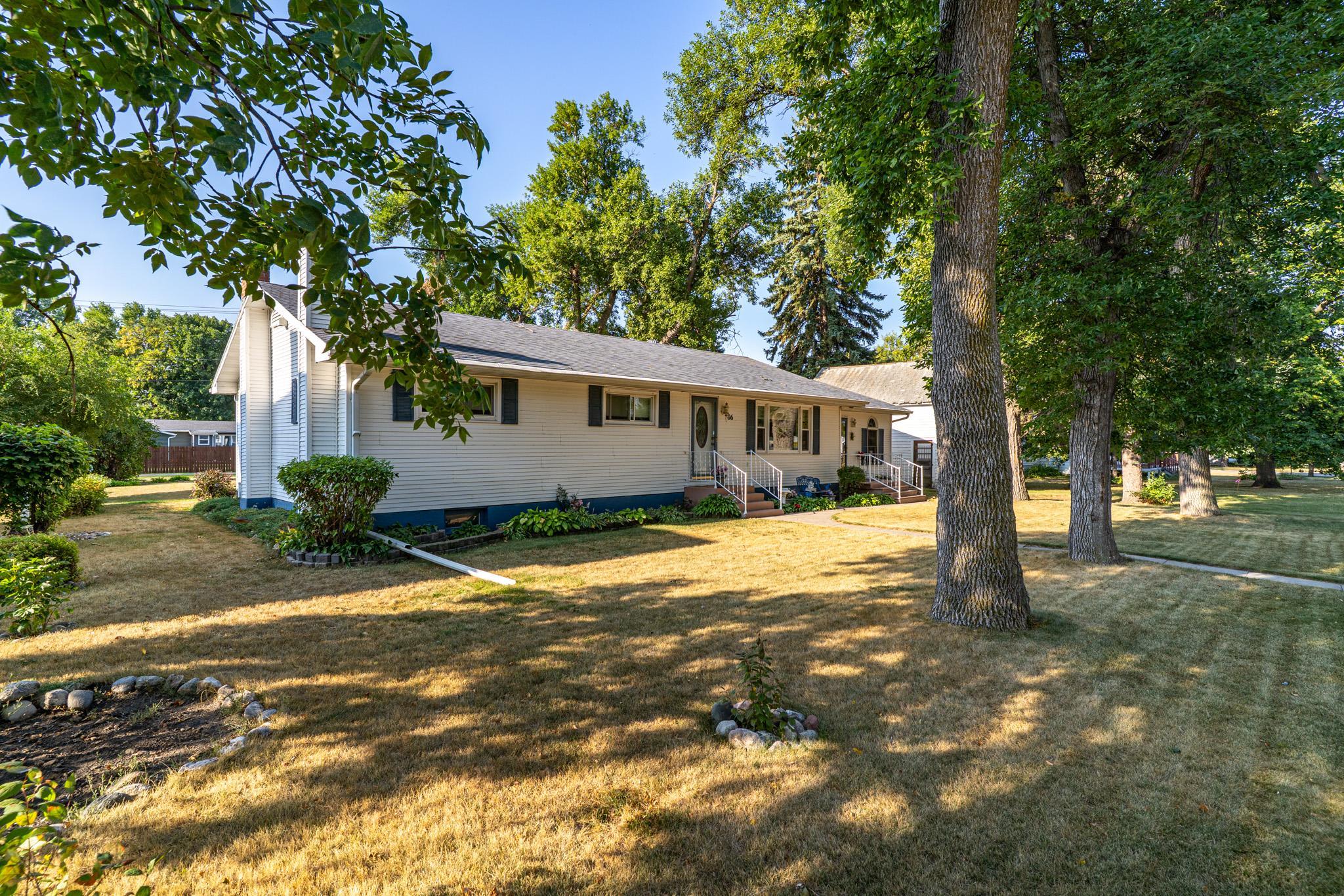 1960 single family home for sale at 706 Odegard Avenue SE in Cooperstown, ND — 3 bed, 2 bath (photo 2 of 35)