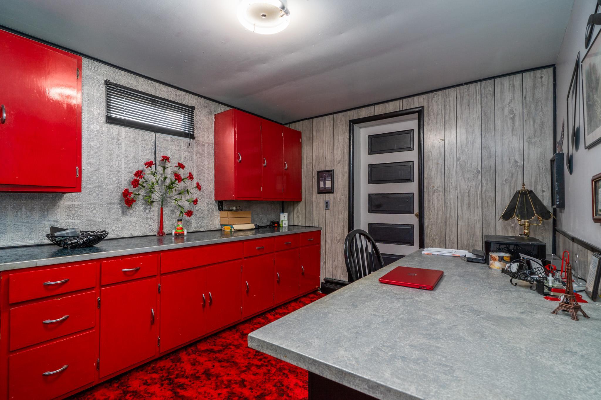 1960 single family home for sale at 706 Odegard Avenue SE in Cooperstown, ND — 3 bed, 2 bath (photo 23 of 35)