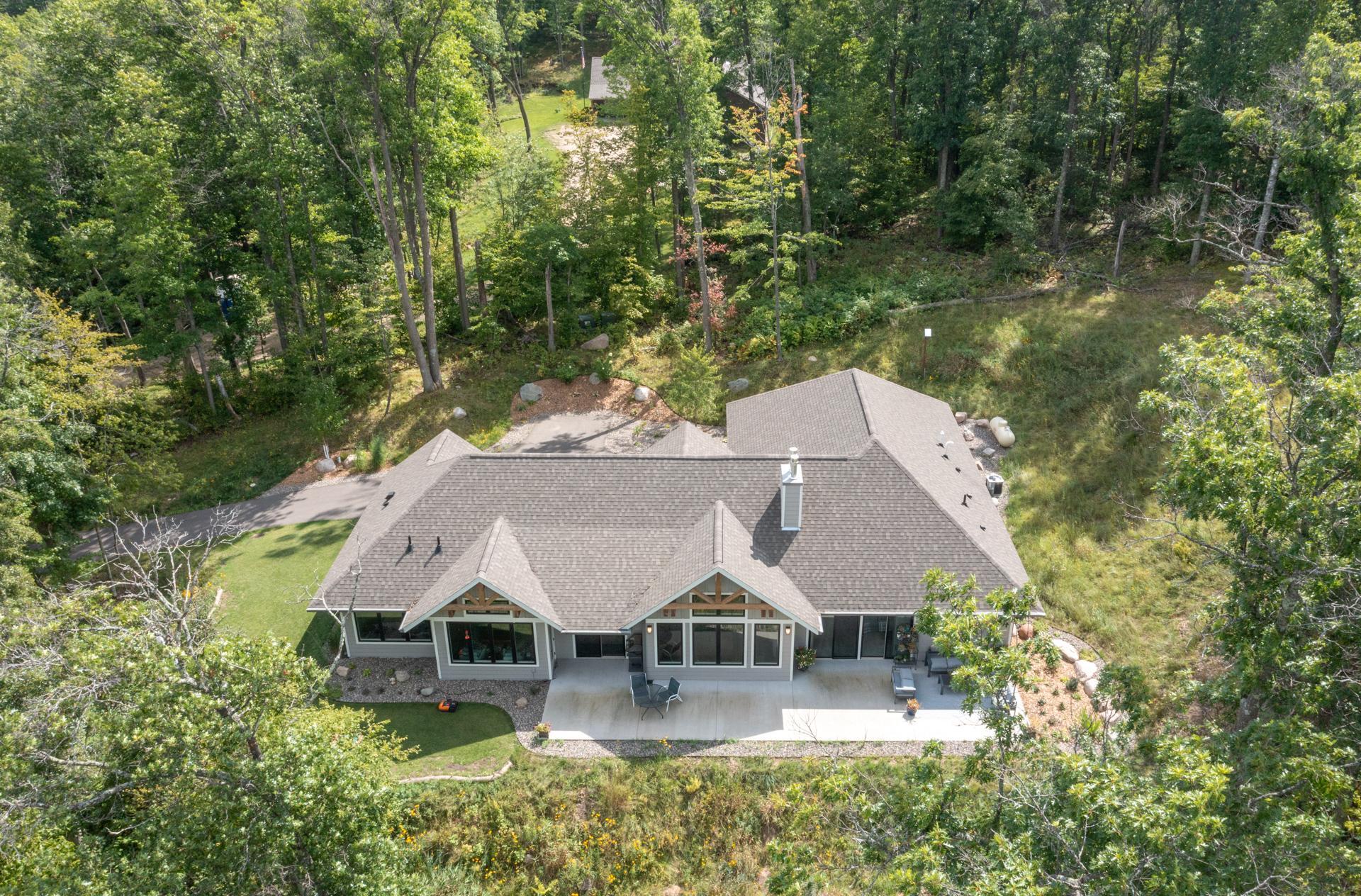 2022 single family home for sale at 1860 Deer Path Circle SW in East Gull Lake, MN — 3 bed, 3 bath (photo 5 of 45)