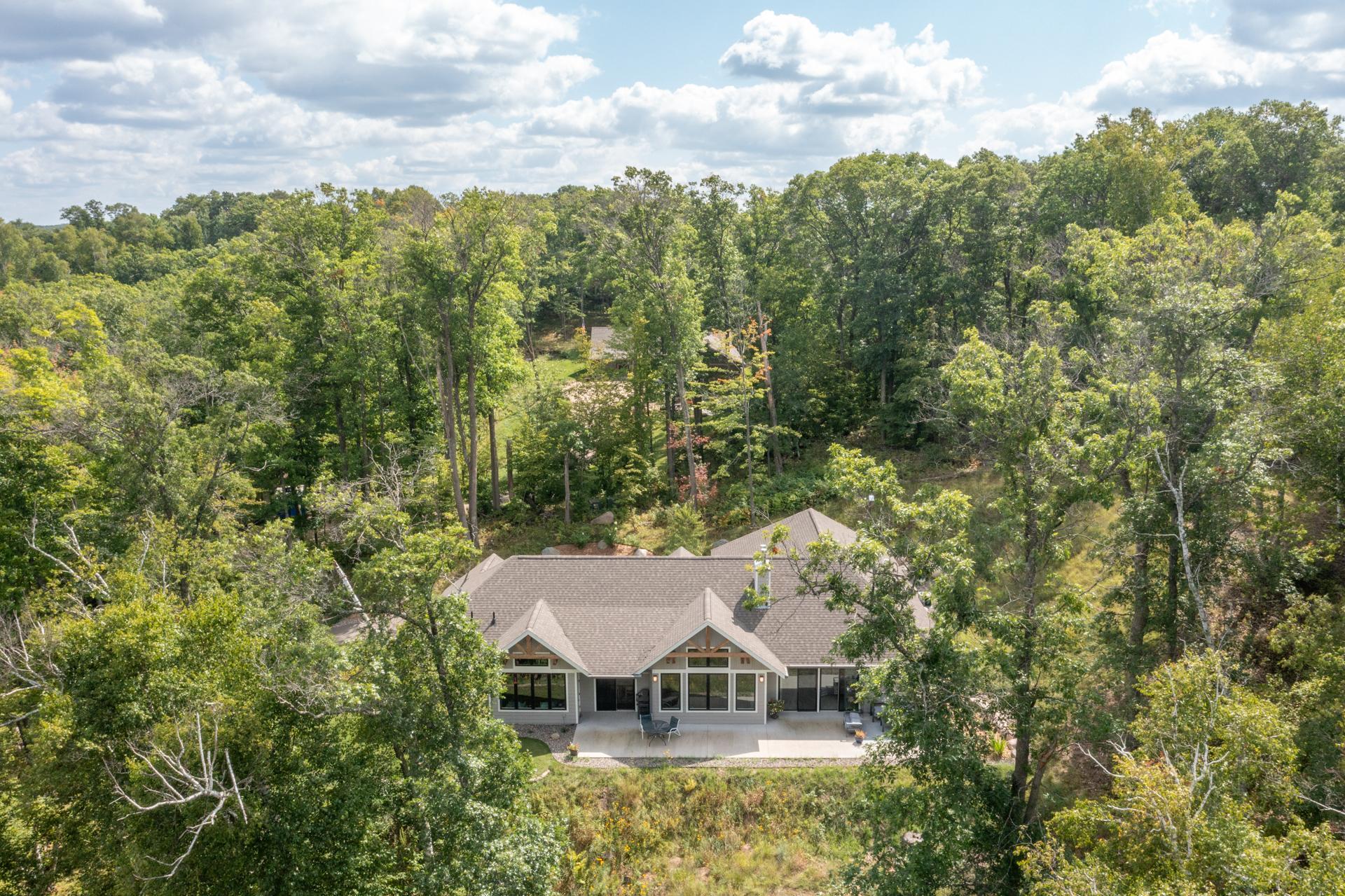 2022 single family home for sale at 1860 Deer Path Circle SW in East Gull Lake, MN — 3 bed, 3 bath (photo 6 of 45)