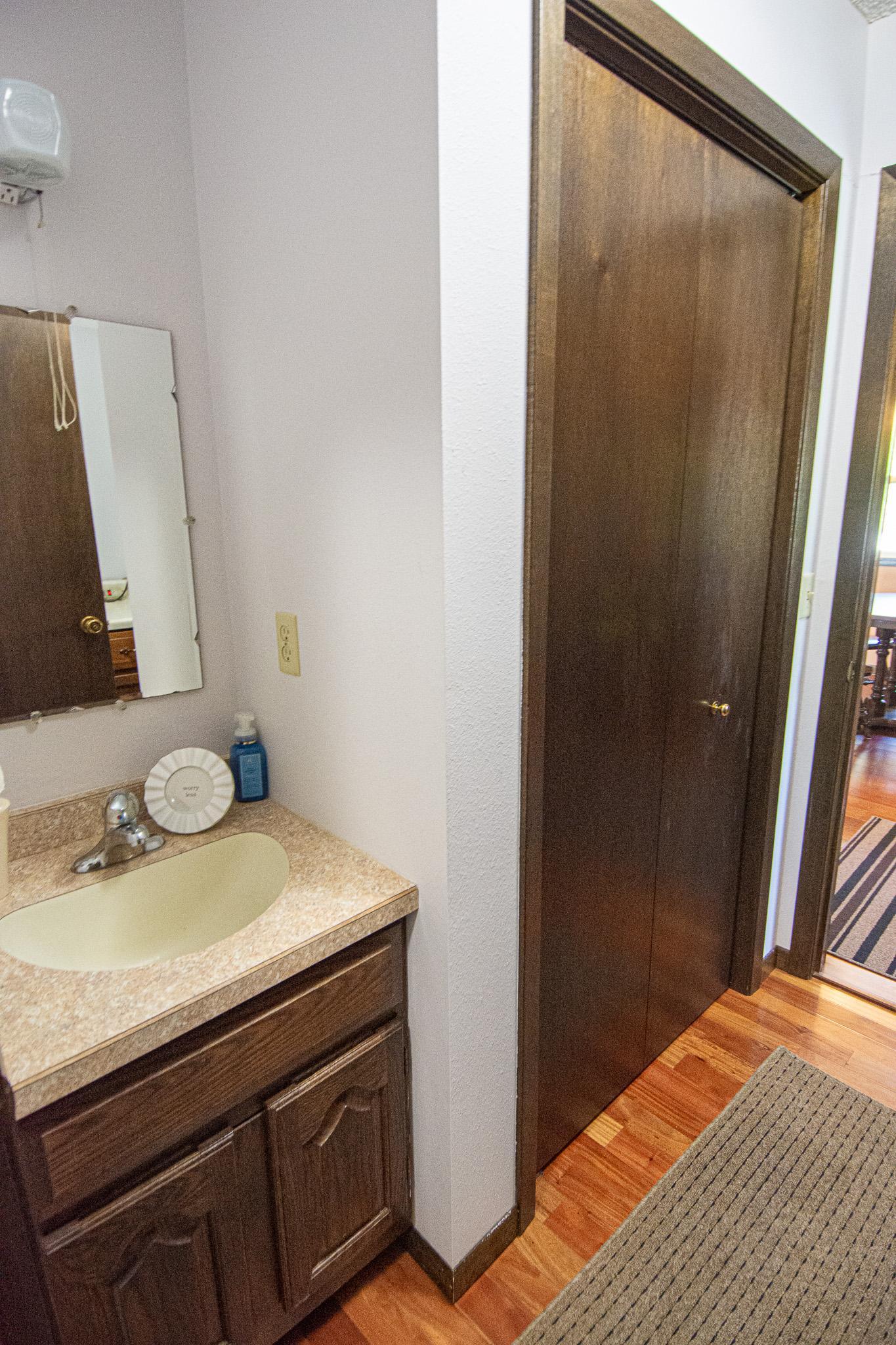 1977 single family home for sale at 14880 230th Street NE in Thief River Falls, MN — 4 bed, 2 bath (photo 12 of 58)