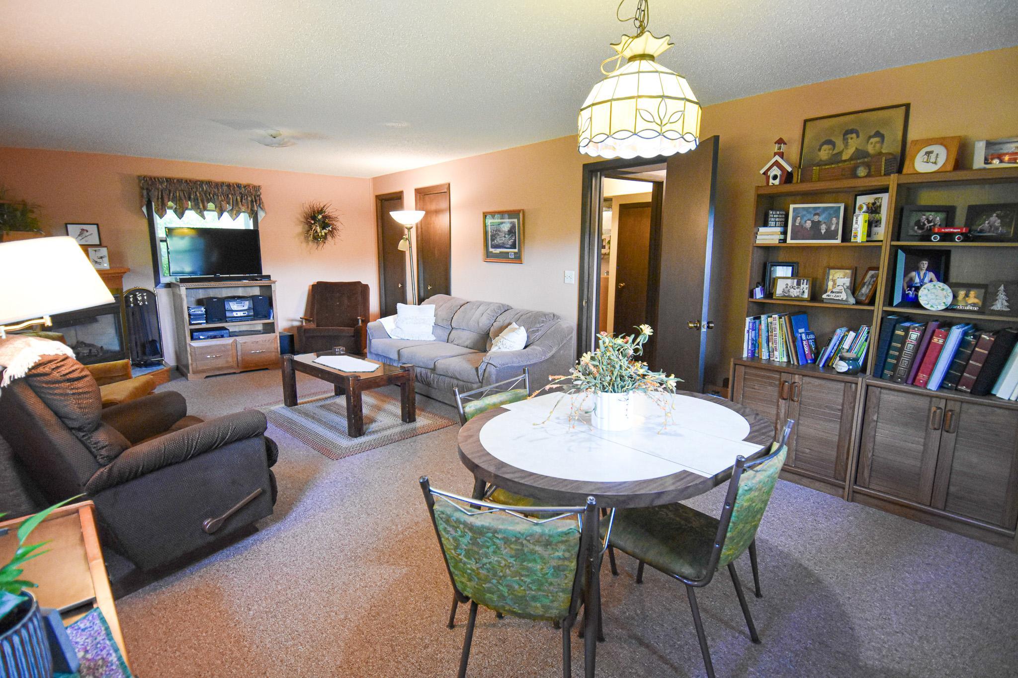 1977 single family home for sale at 14880 230th Street NE in Thief River Falls, MN — 4 bed, 2 bath (photo 39 of 58)