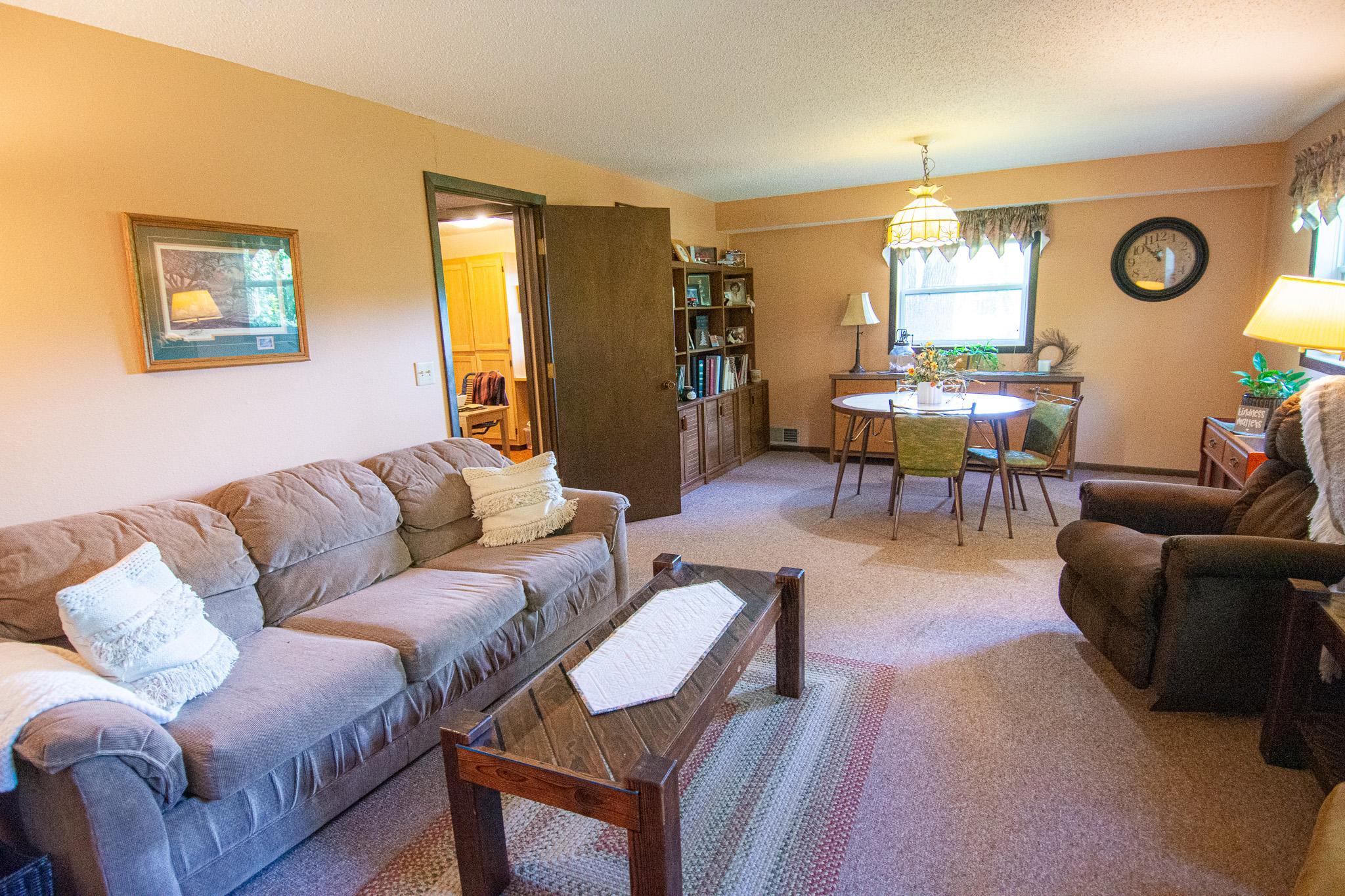 1977 single family home for sale at 14880 230th Street NE in Thief River Falls, MN — 4 bed, 2 bath (photo 43 of 58)