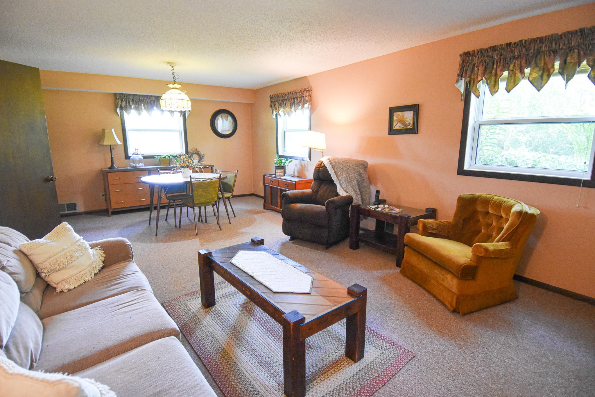 1977 single family home for sale at 14880 230th Street NE in Thief River Falls, MN — 4 bed, 2 bath (photo 44 of 58)