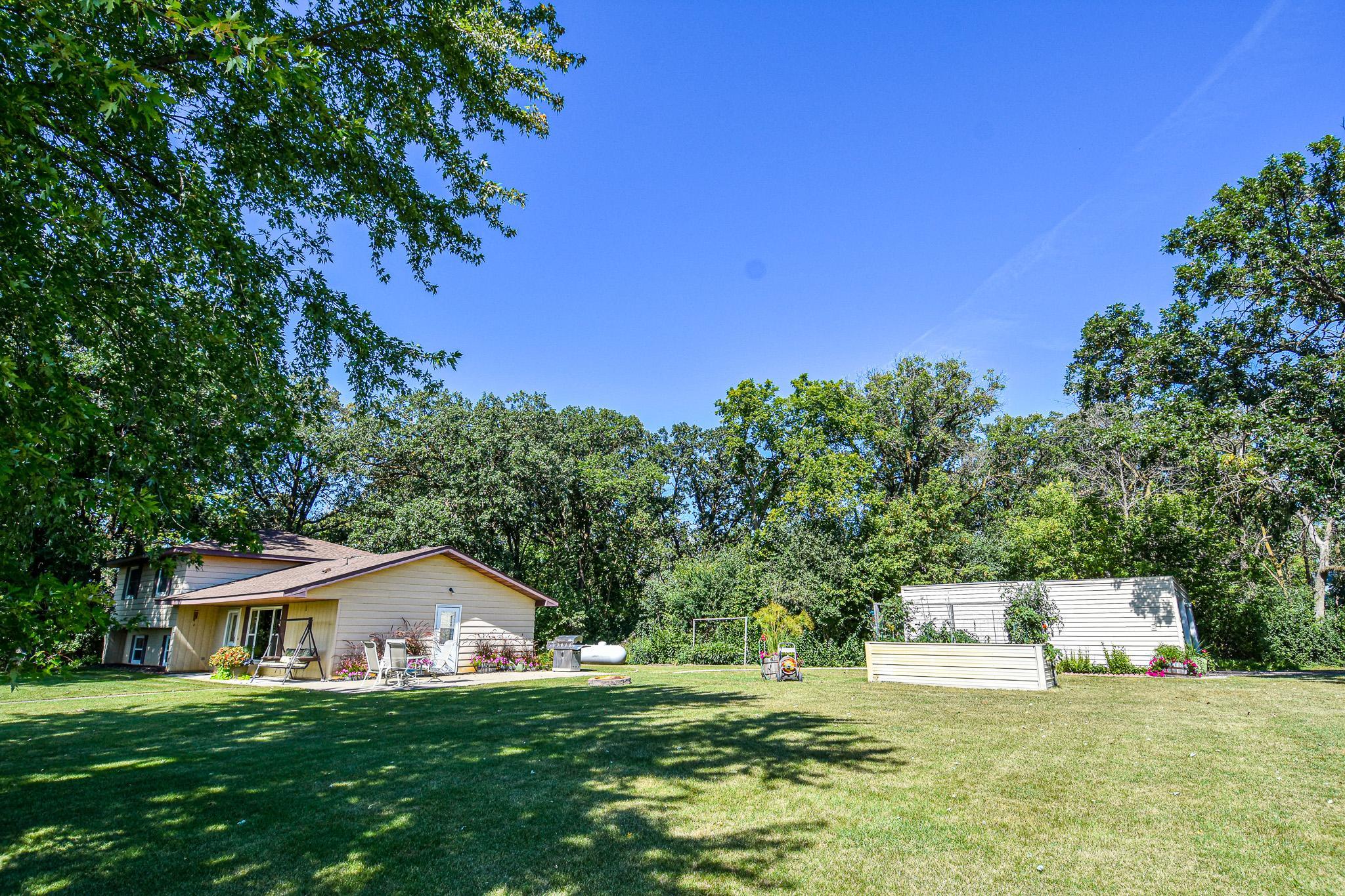 1977 single family home for sale at 14880 230th Street NE in Thief River Falls, MN — 4 bed, 2 bath (photo 48 of 58)
