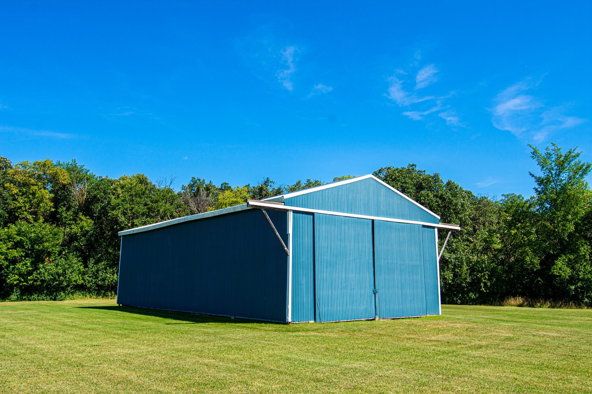 1977 single family home for sale at 14880 230th Street NE in Thief River Falls, MN — 4 bed, 2 bath (photo 52 of 58)