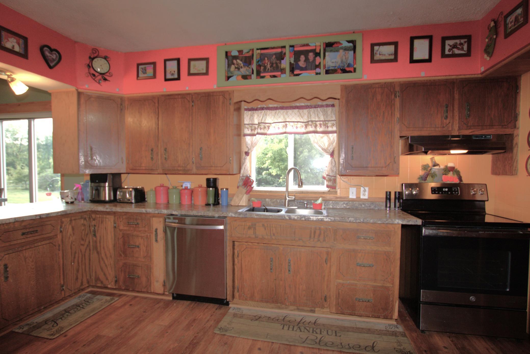 1949 single family home for sale at 45594 313th Street in Motley, MN — 3 bed, 2 bath (photo 8 of 48)