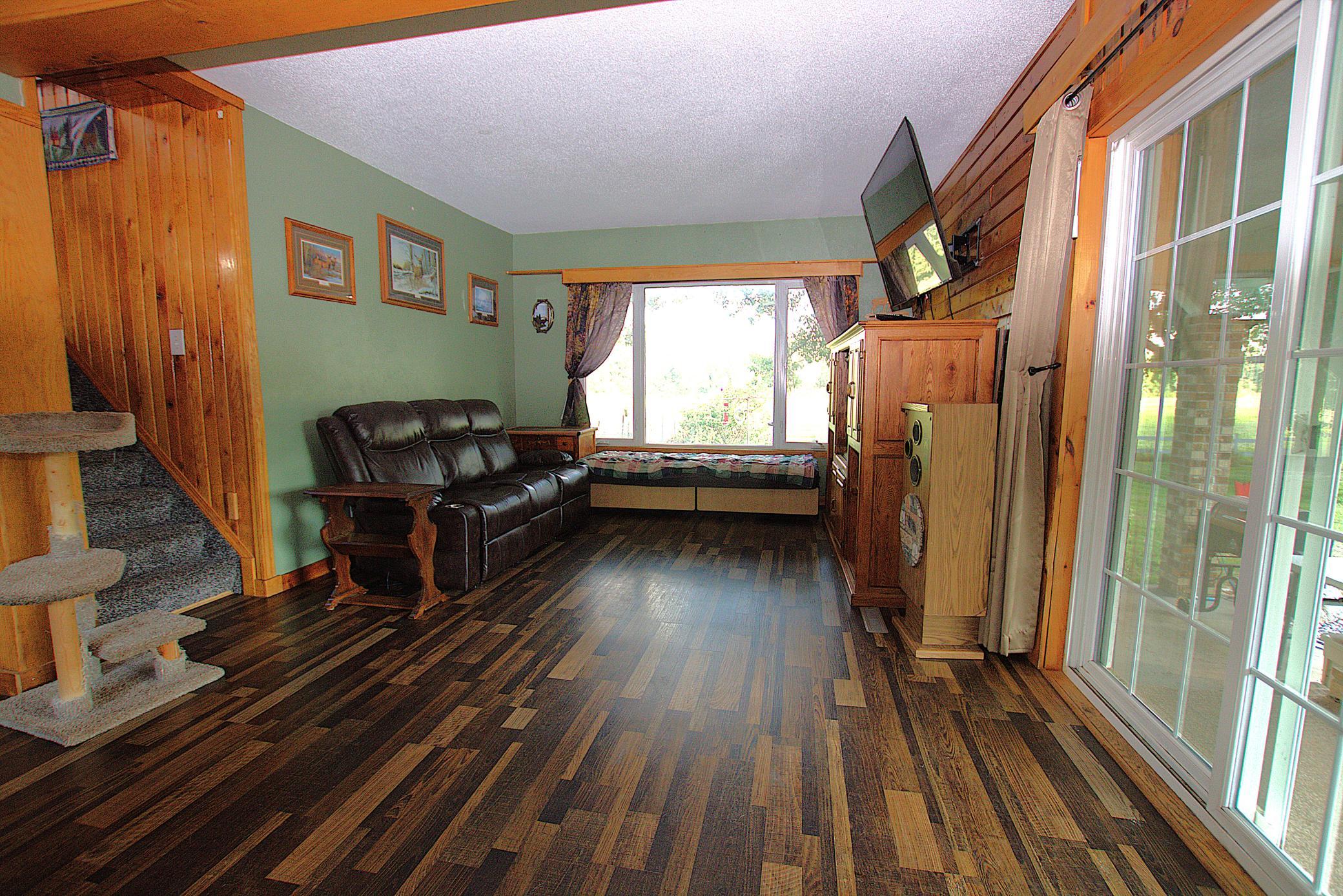 1949 single family home for sale at 45594 313th Street in Motley, MN — 3 bed, 2 bath (photo 10 of 48)