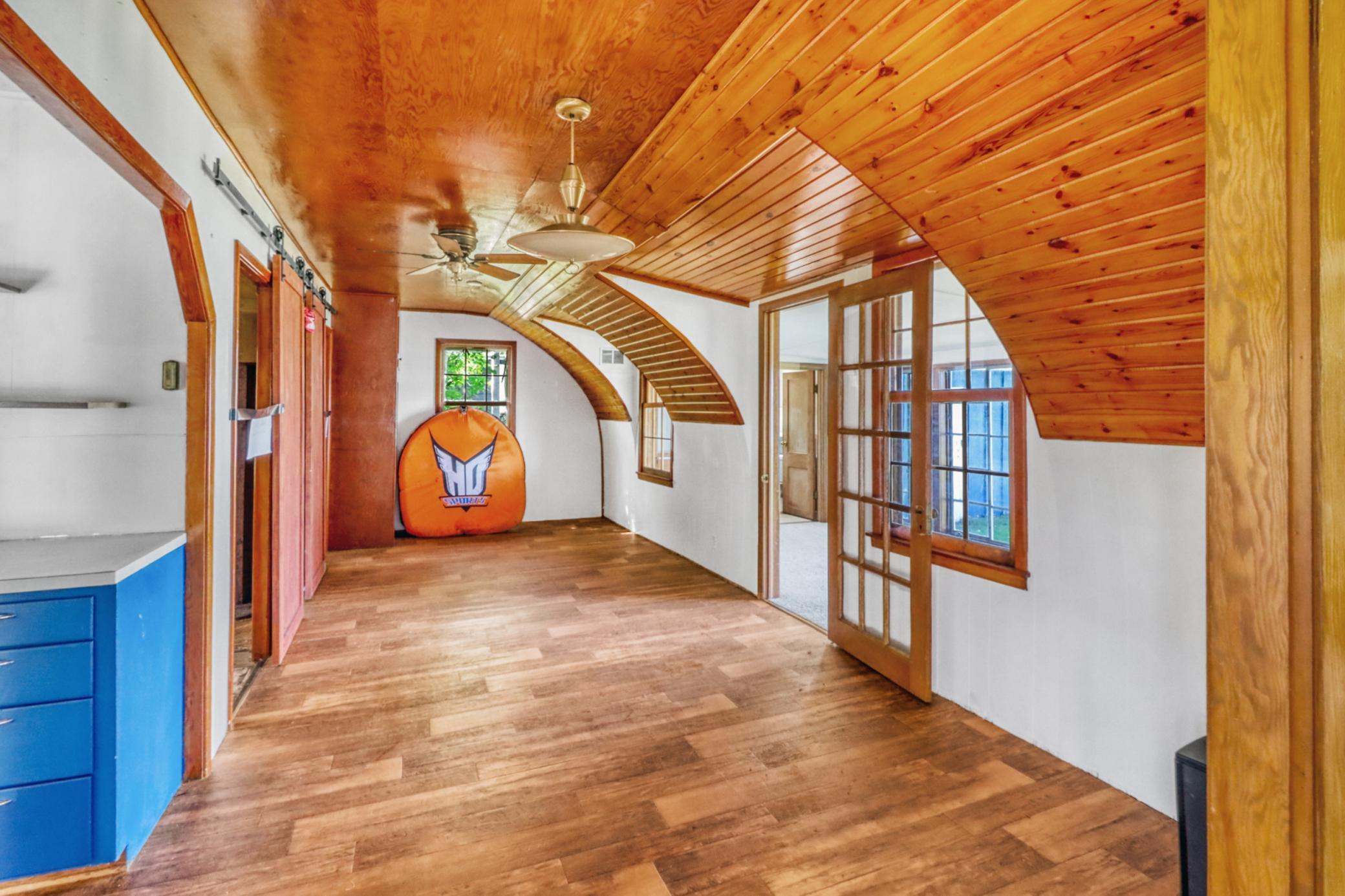 1961 single family home for sale at 20619 Summer Haven Road in Pelican Rapids, MN — 4 bed, 2 bath (photo 25 of 41)