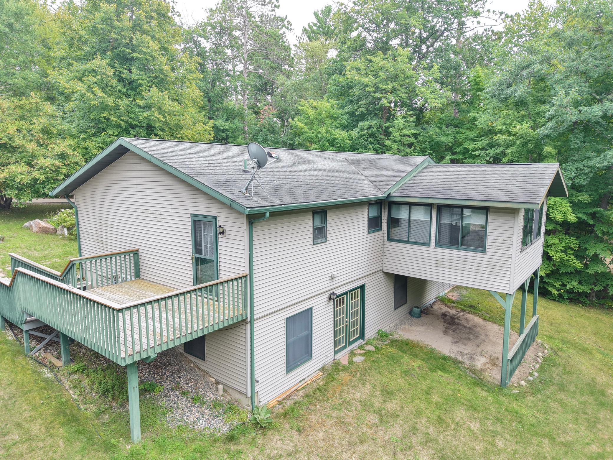2001 single family home for sale at 7990 S Agency Estates Drive NW in Walker, MN — 3 bed, 2 bath (photo 2 of 36)
