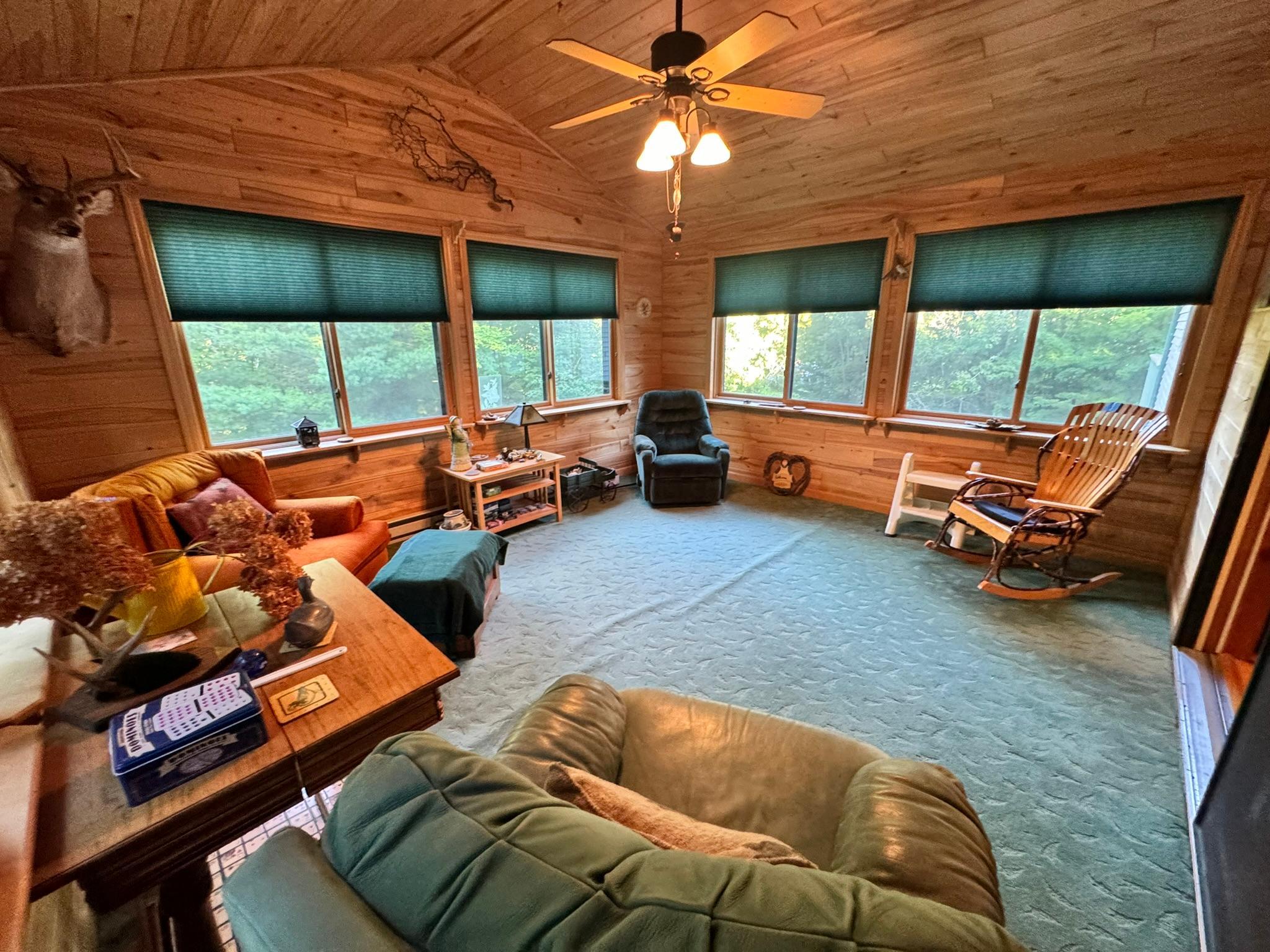 2001 single family home for sale at 7990 S Agency Estates Drive NW in Walker, MN — 3 bed, 2 bath (photo 4 of 36)