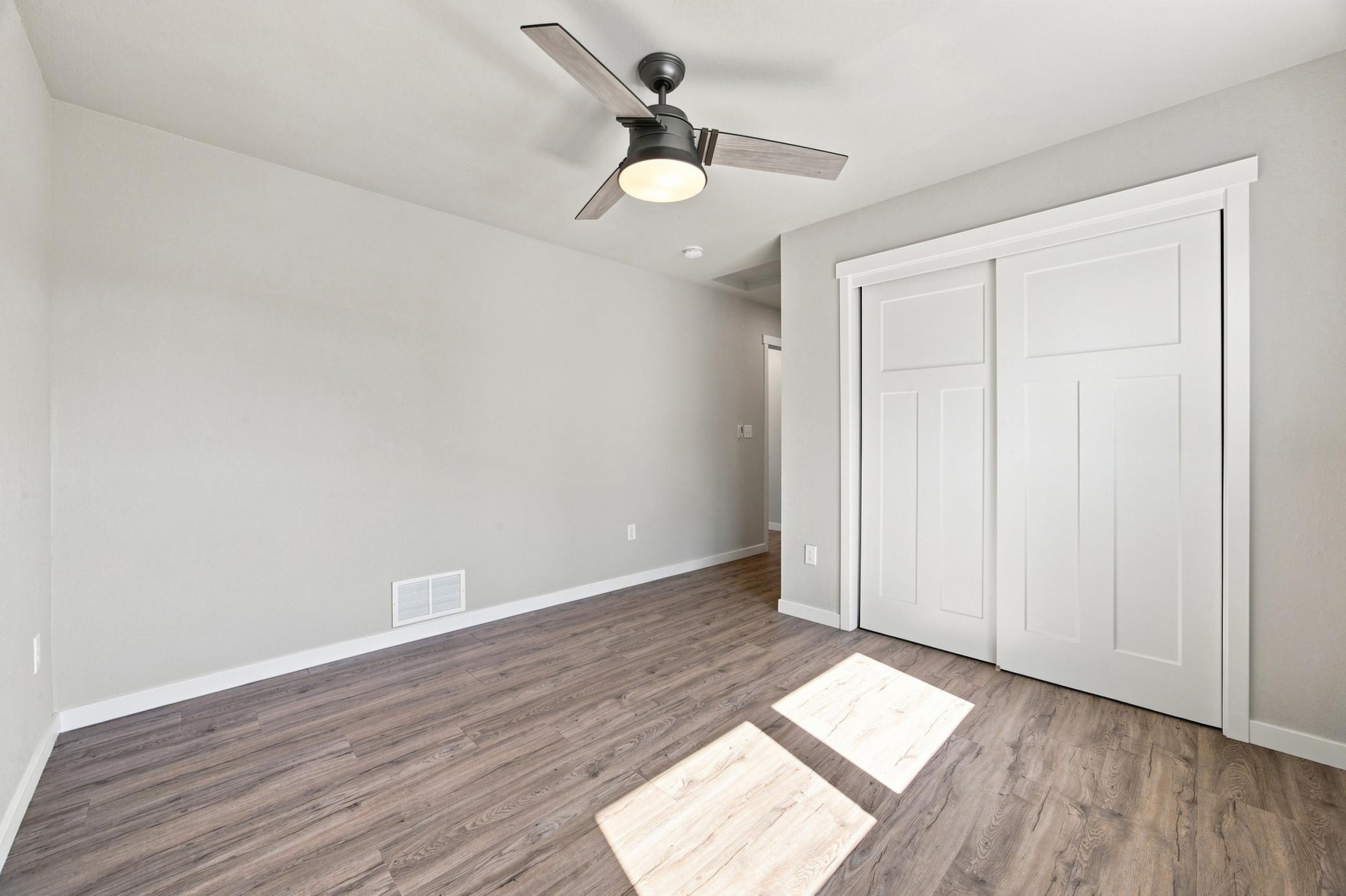 2019 single family home for sale at 1102 LILAC Lane in Moorhead, MN — 4 bed, 3 bath (photo 21 of 42)