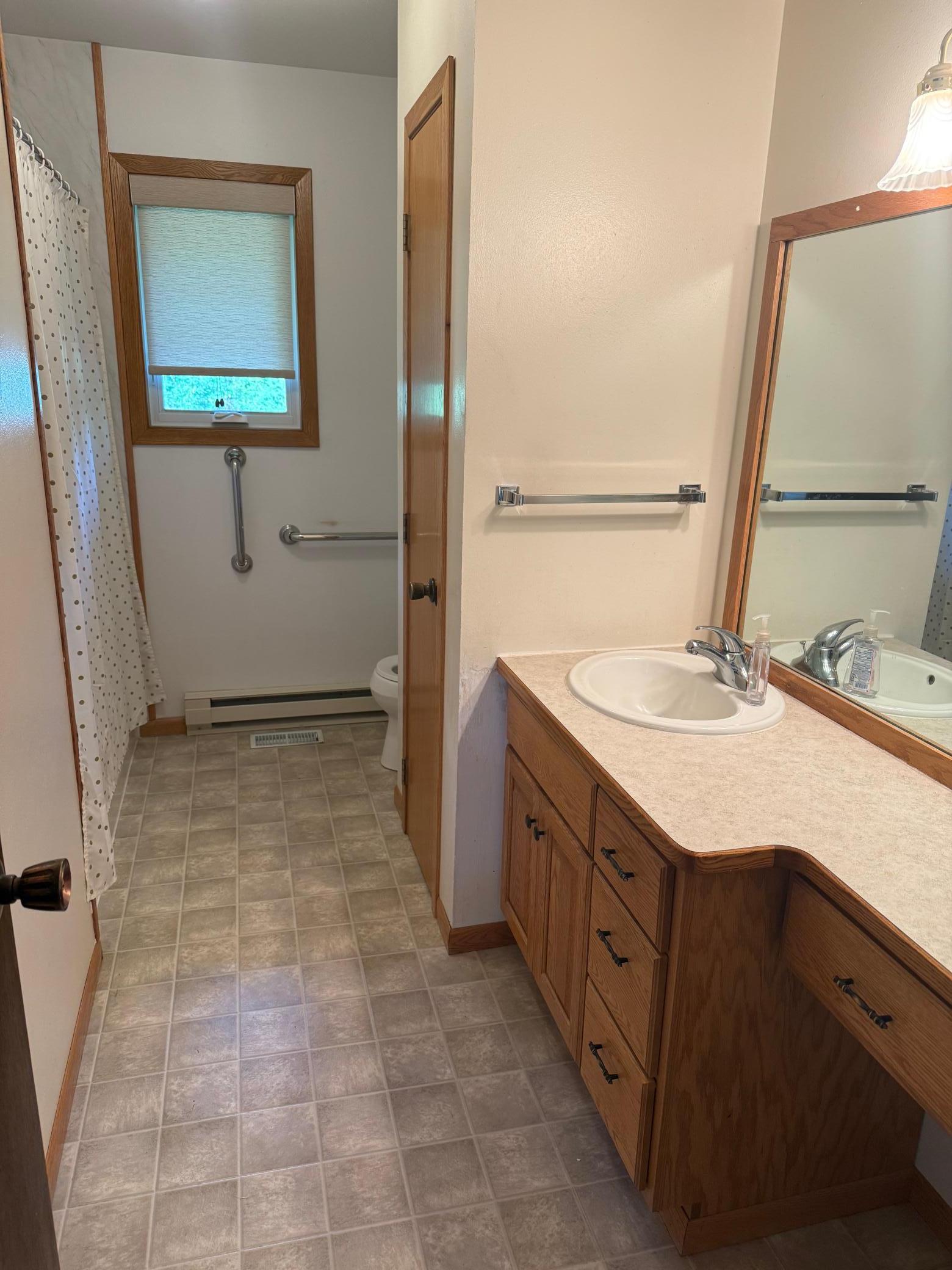 1970 single family home for sale at 24247 County Road 15 in Badger, MN — 3 bed, 1 bath (photo 8 of 18)