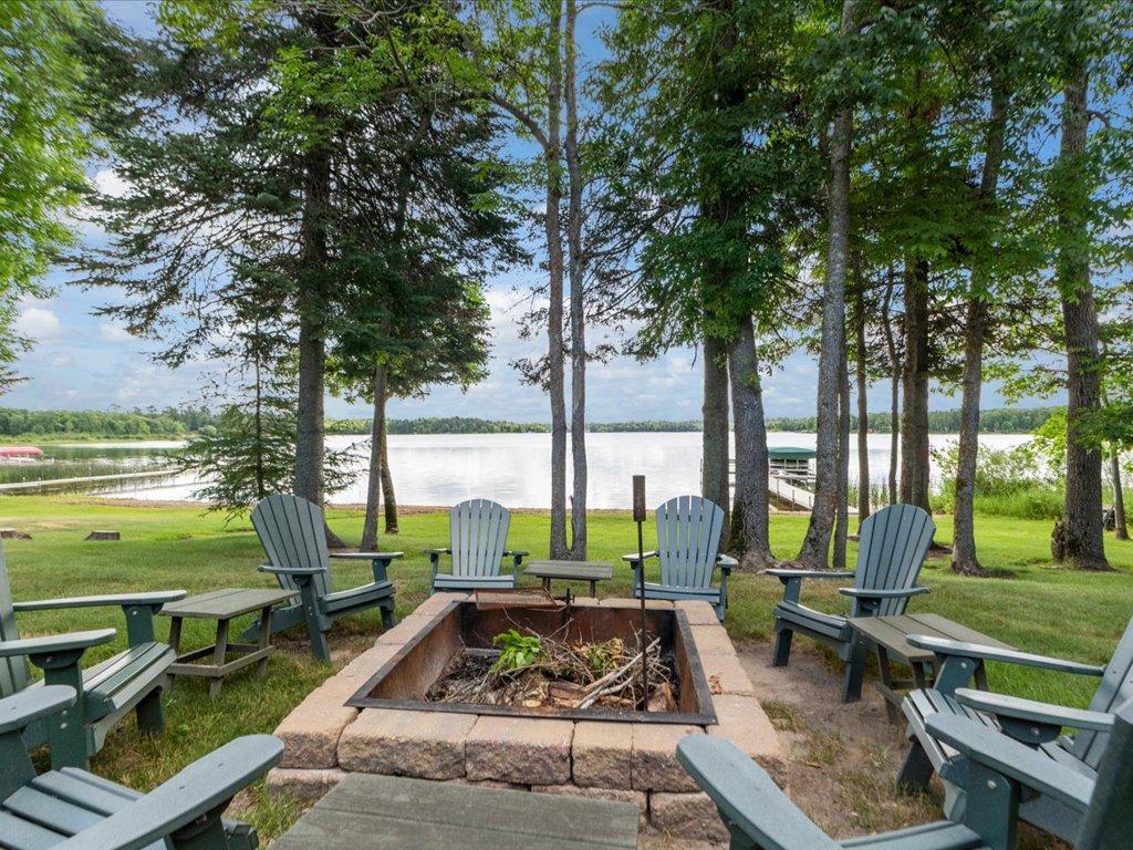 2001 single family home for sale at 16138 Zigmund Drive in Fifty Lakes, MN — 5 bed, 3 bath (photo 14 of 70)