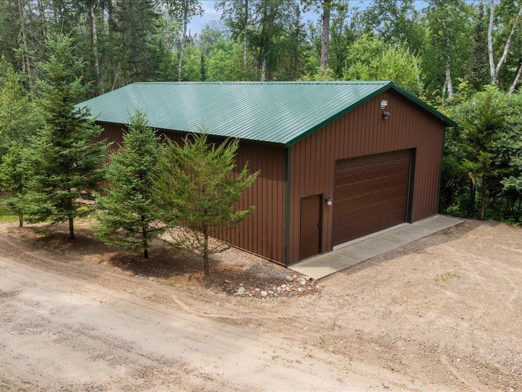 2001 single family home for sale at 16138 Zigmund Drive in Fifty Lakes, MN — 5 bed, 3 bath (photo 22 of 70)