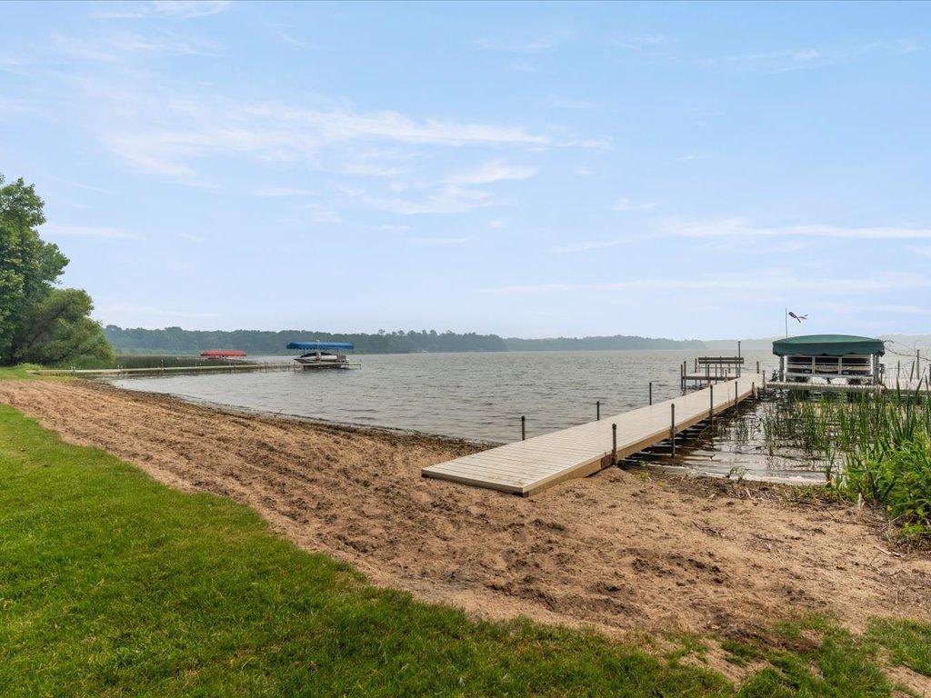 2001 single family home for sale at 16138 Zigmund Drive in Fifty Lakes, MN — 5 bed, 3 bath (photo 35 of 70)
