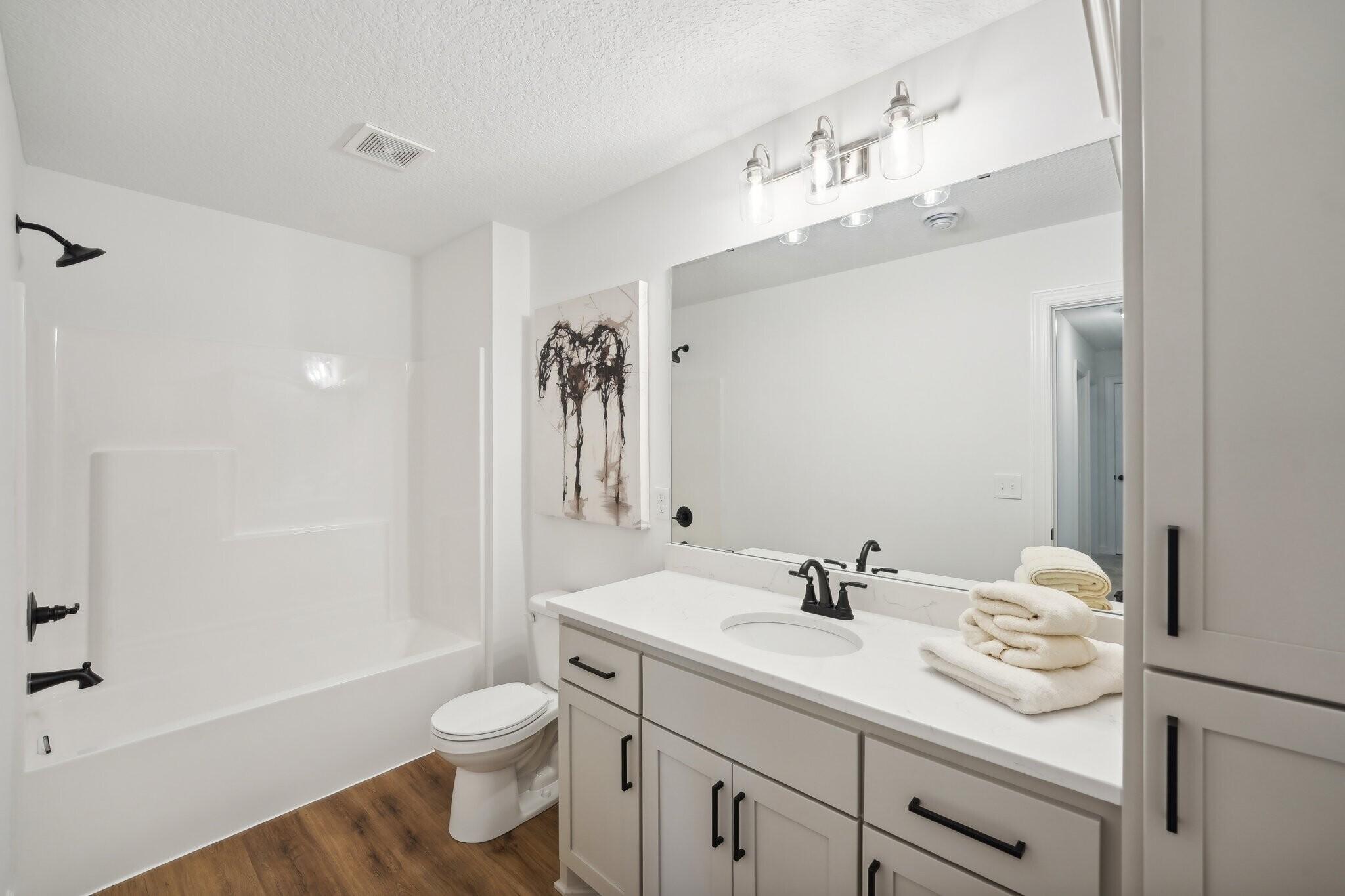 2026 single family home for sale at 5033 Colonial Court in Alexandria, MN — 5 bed, 3 bath (photo 21 of 22)