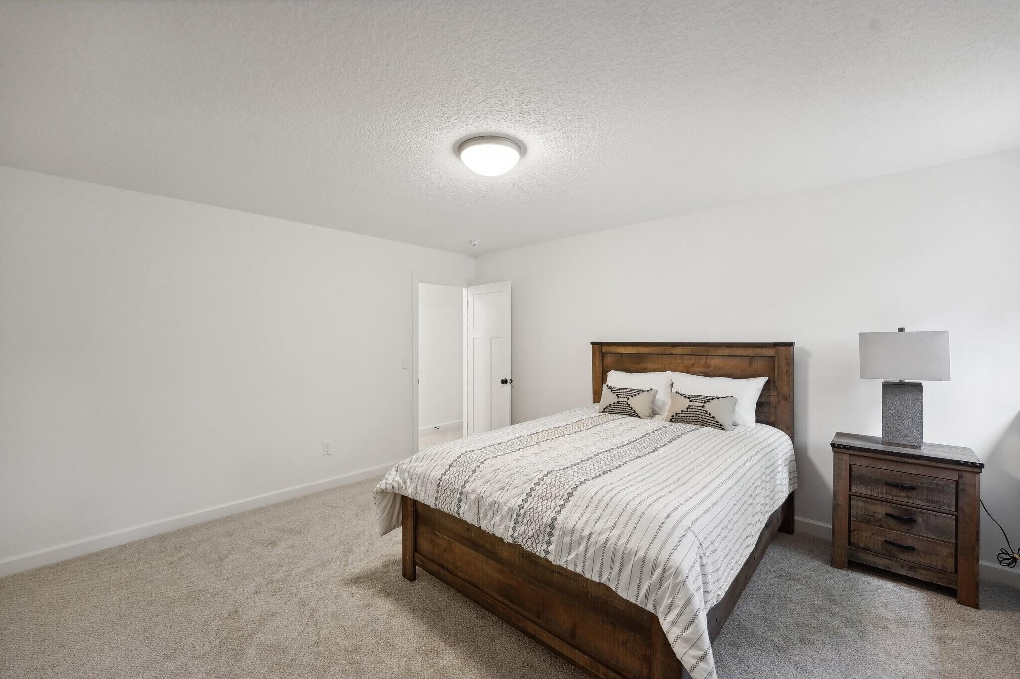 2026 single family home for sale at 5033 Colonial Court in Alexandria, MN — 5 bed, 3 bath (photo 22 of 22)