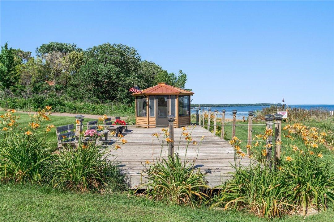 1987 condo for sale at 10490 US Highway 169, Unit 103 in Garrison, MN — 0 bed, 1 bath (photo 21 of 25)